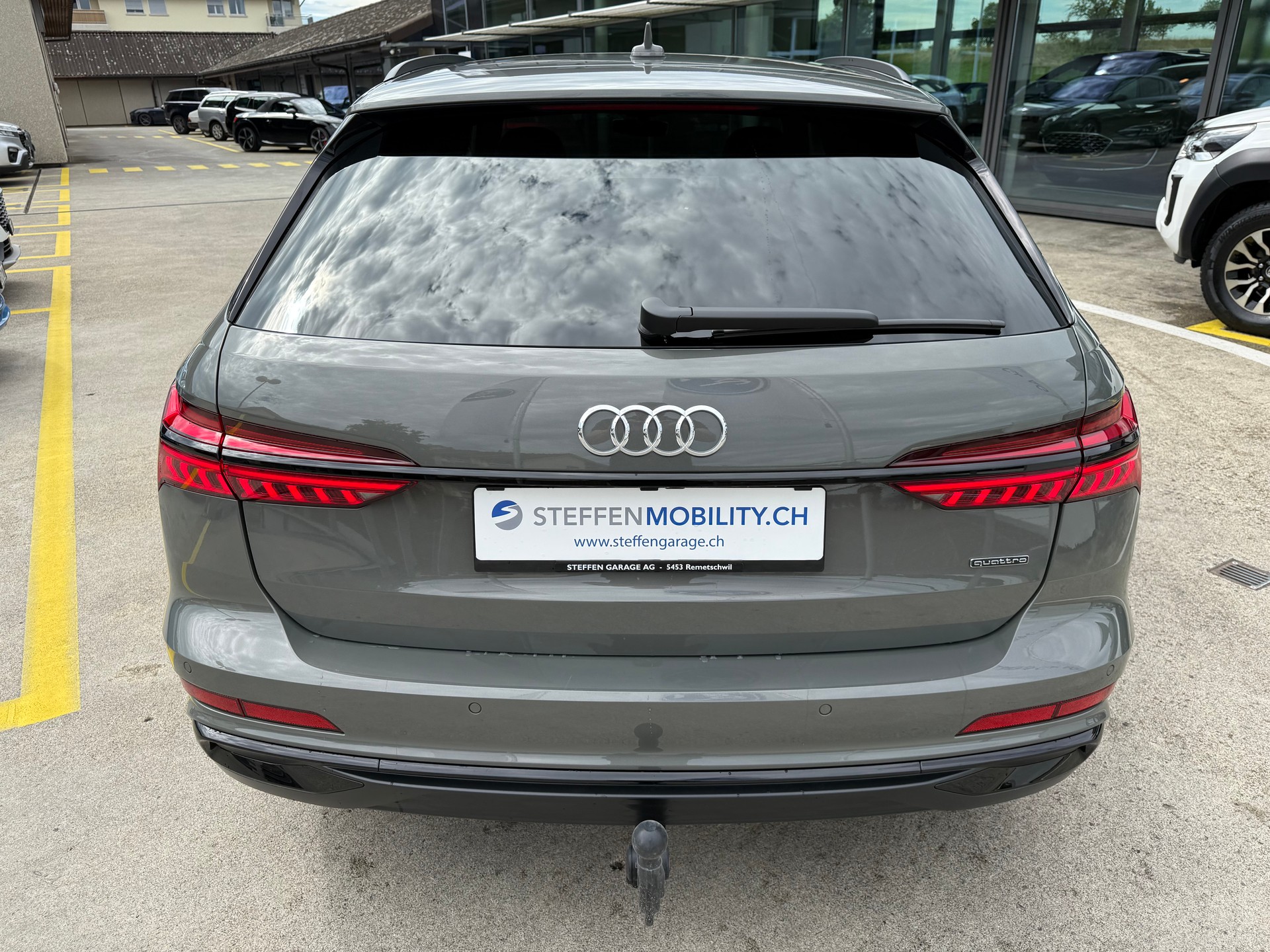 AUDI A6 Avant 40TDI S line qu-image-6
