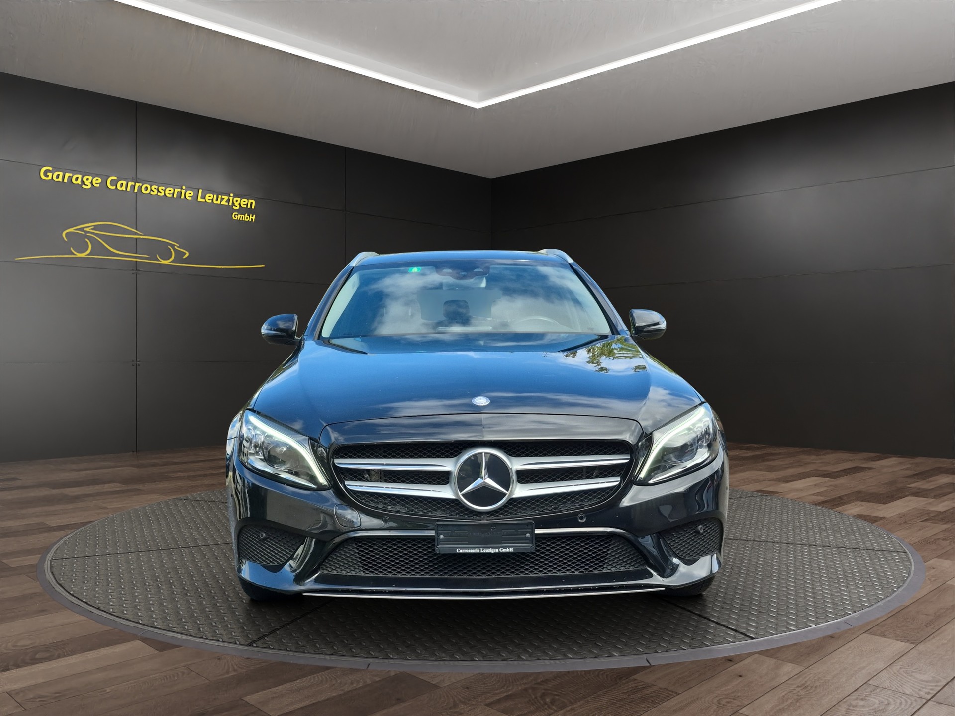 MERCEDES-BENZ C 220 d Swiss Star 4M 9G-Tronic-image-2