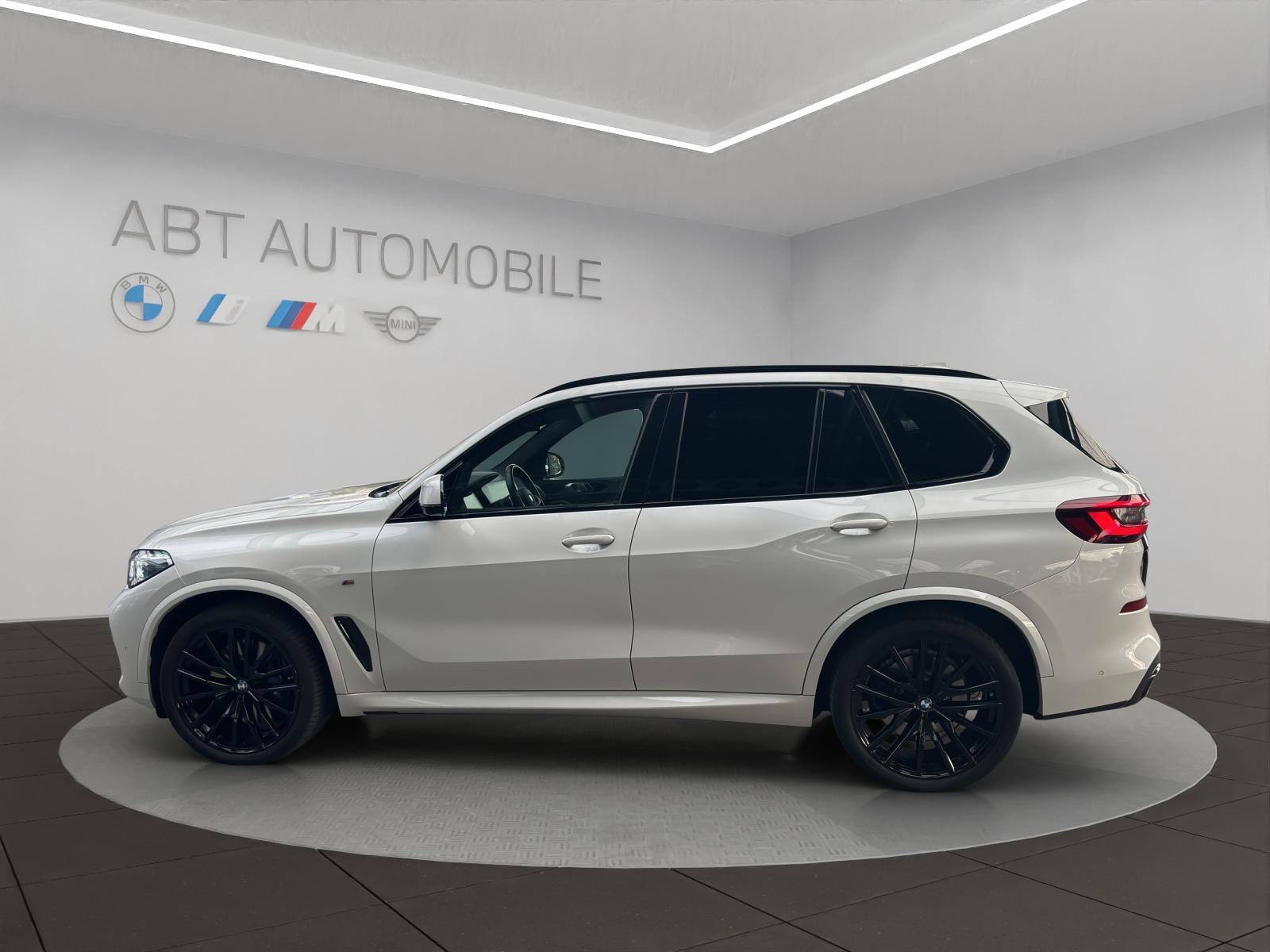BMW X5 M50i xDrive-image-2