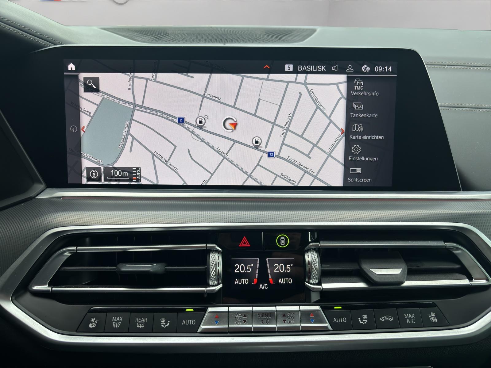 BMW X5 M50i xDrive-image-9