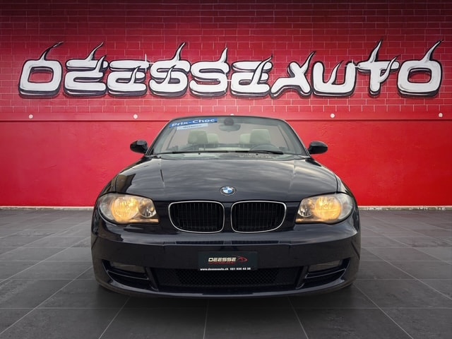 BMW 120i Cabrio-image-2