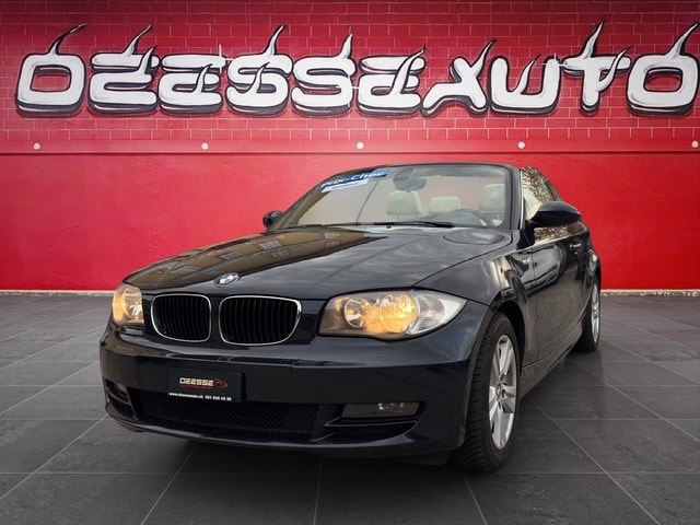 BMW 120i Cabrio-image-1