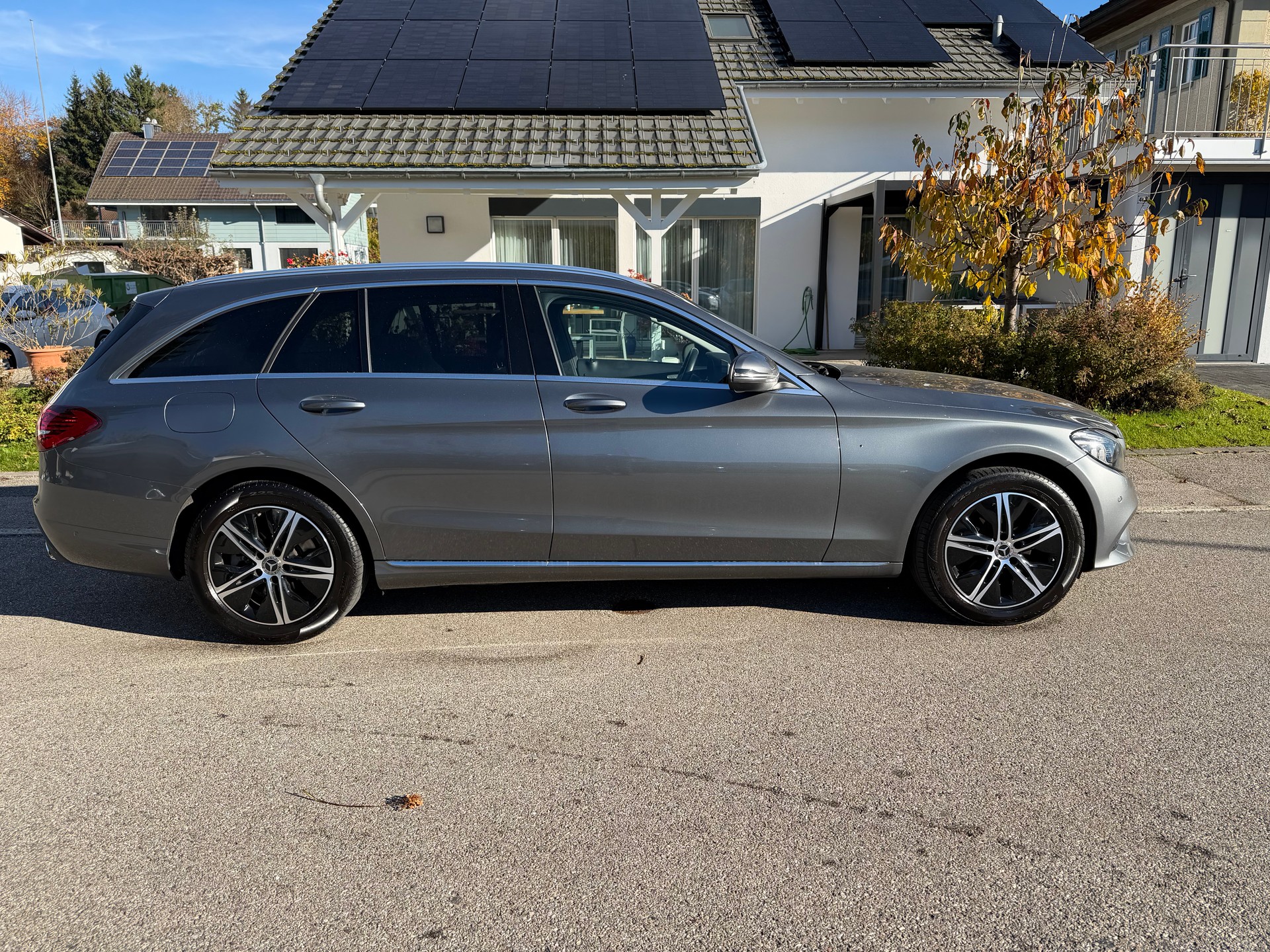 MERCEDES-BENZ C 220 d Swiss Star Avantgarde 4M 9G-Tronic-image-4