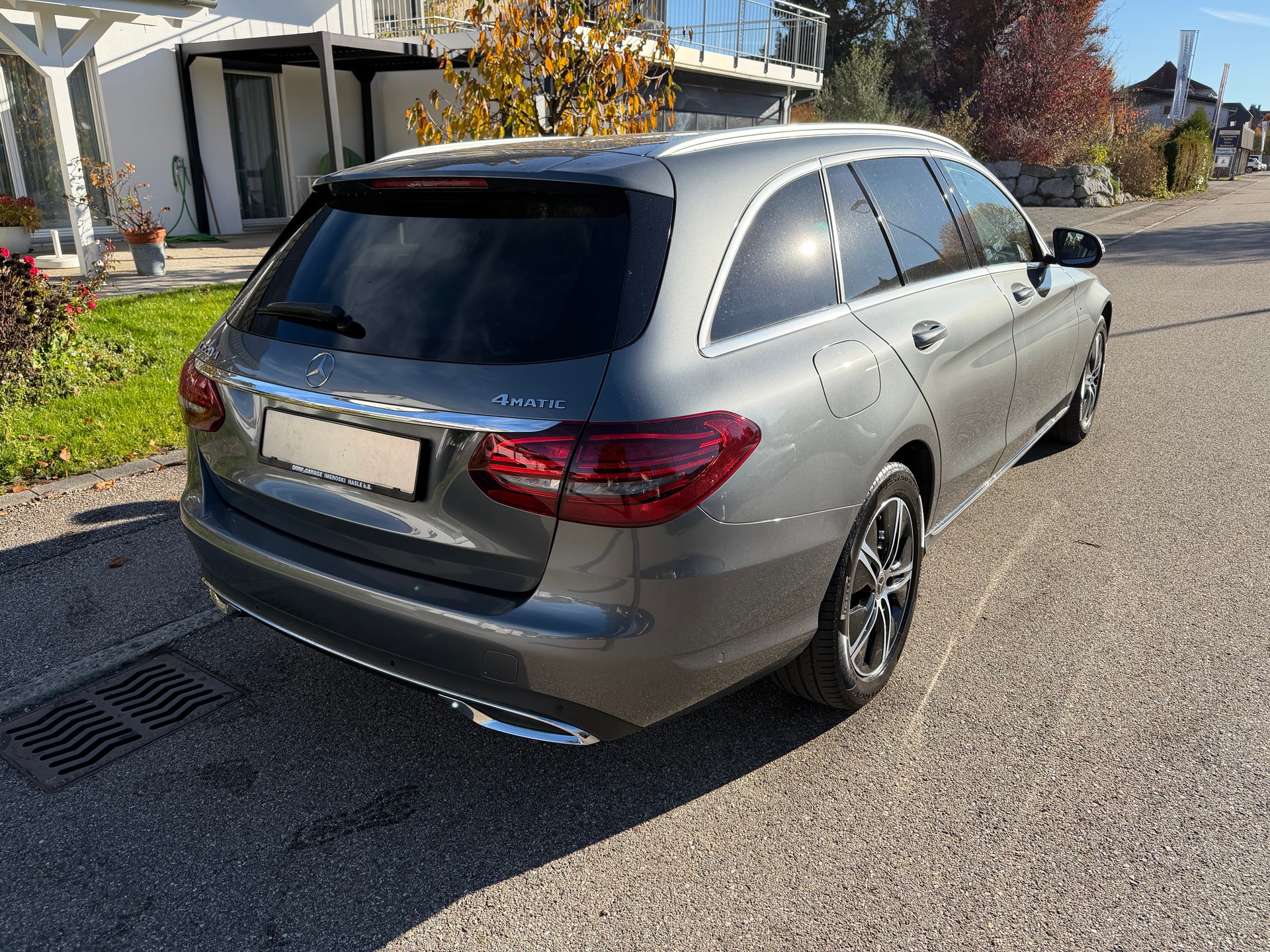 MERCEDES-BENZ C 220 d Swiss Star Avantgarde 4M 9G-Tronic-image-5