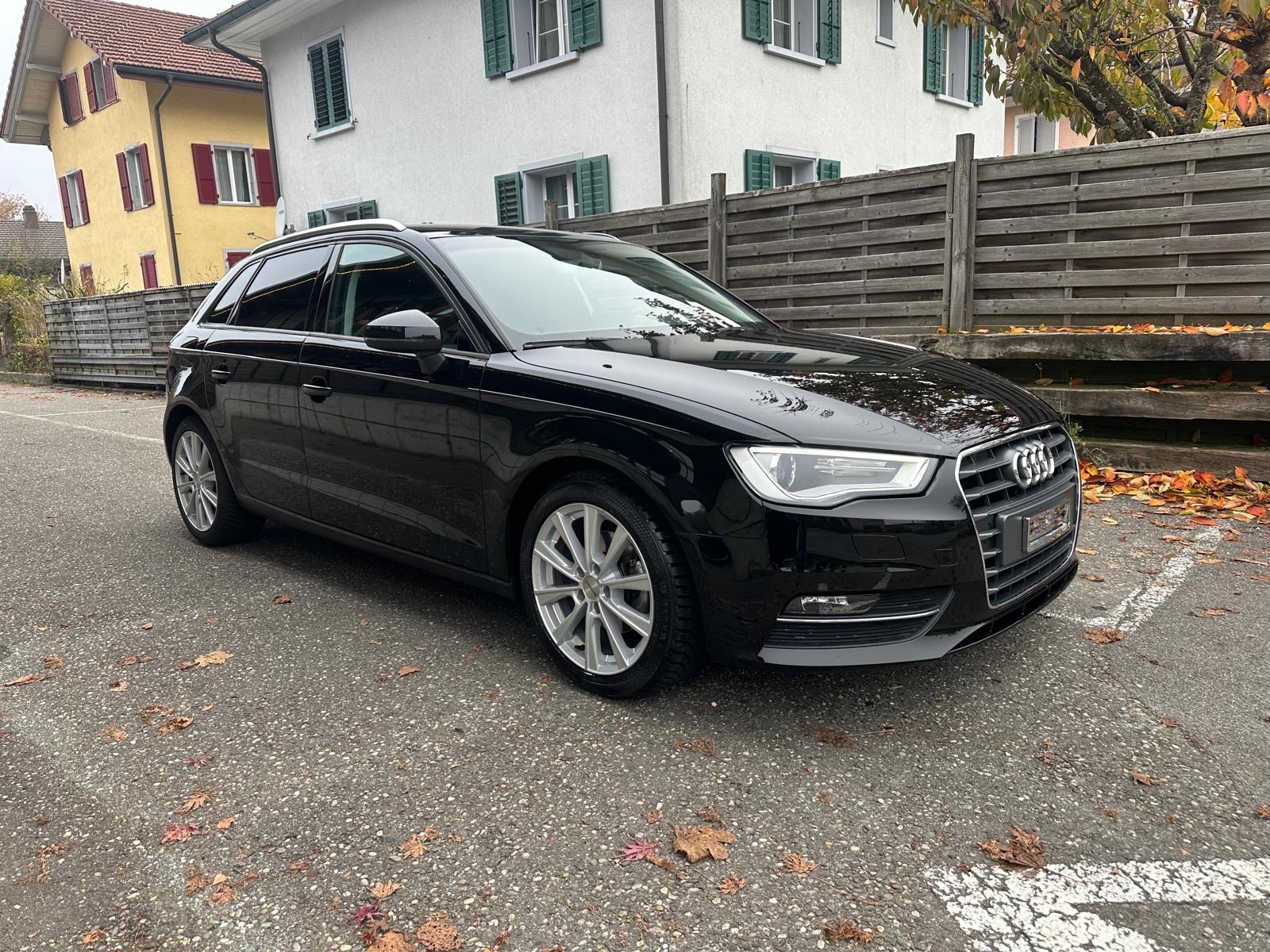 AUDI A3 Sportback 1.4 TFSI Ambiente S-tronic-image-0