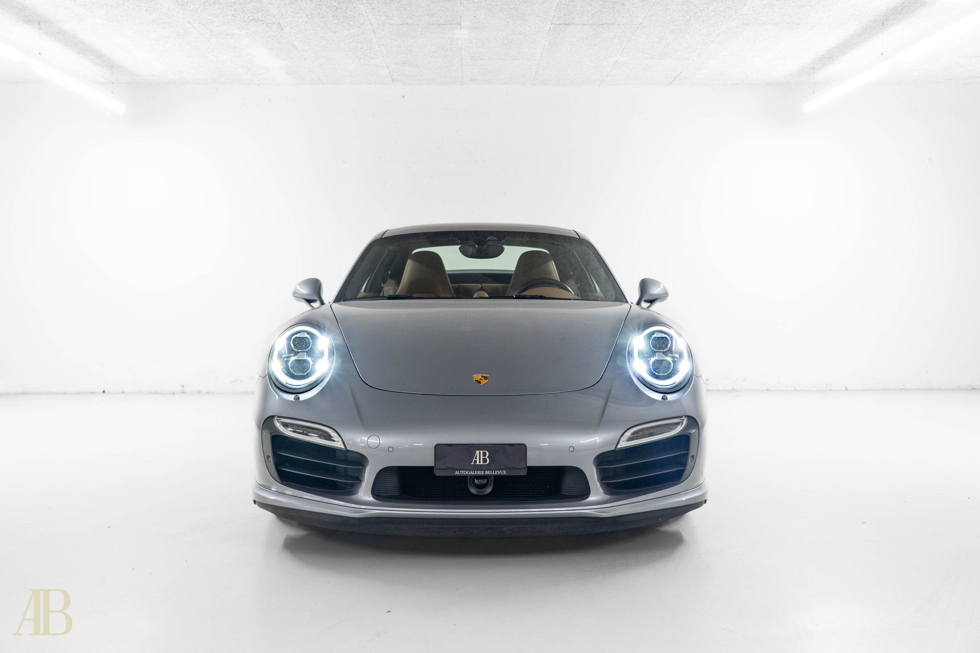 PORSCHE 911 Turbo S PDK mit Porsche Approved-image-1