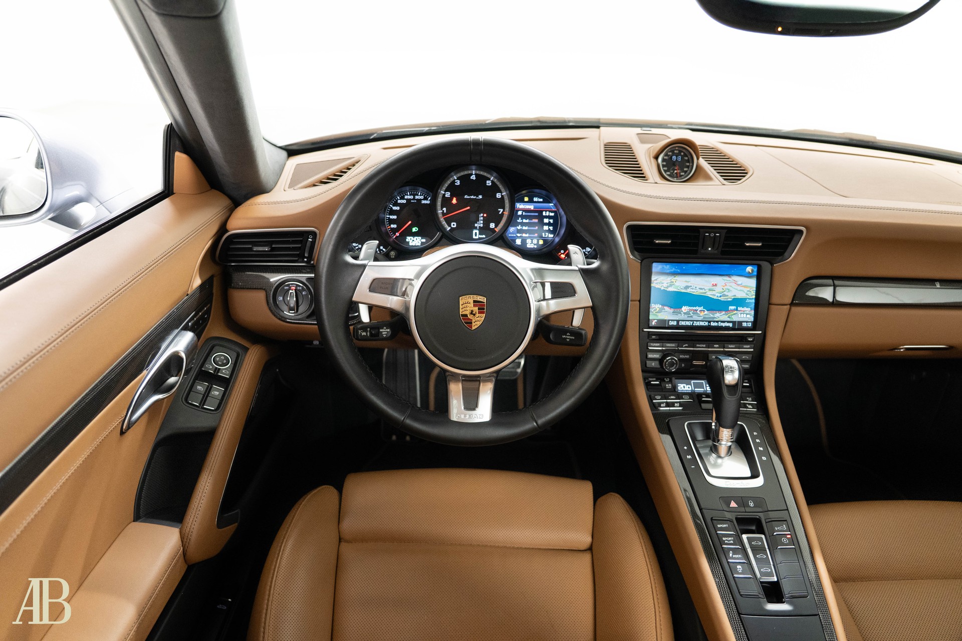 PORSCHE 911 Turbo S PDK mit Porsche Approved-image-11