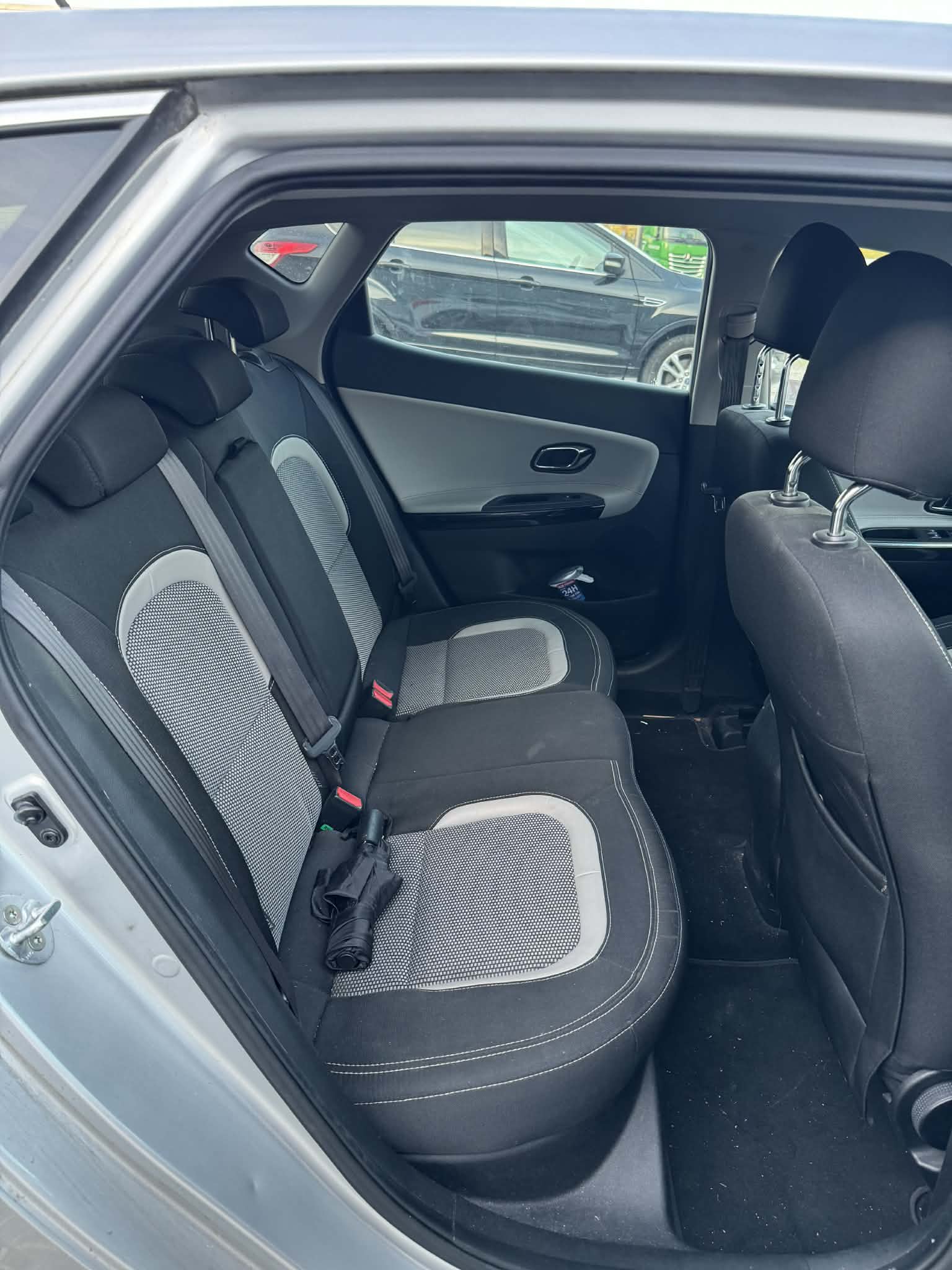 KIA Cee'd 1.4 CRDi Swiss Eco Edition-image-3