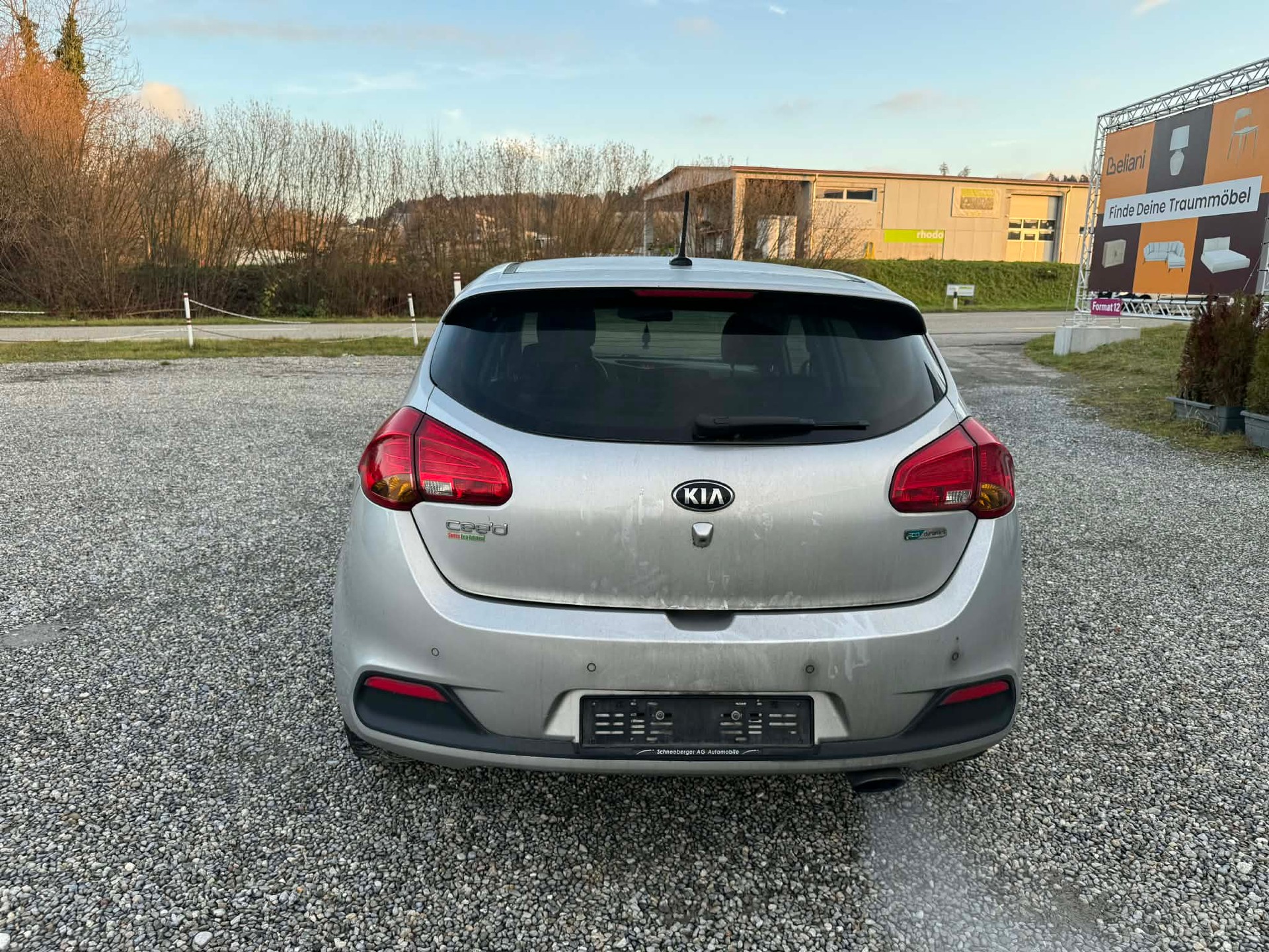 KIA Cee'd 1.4 CRDi Swiss Eco Edition-image-11