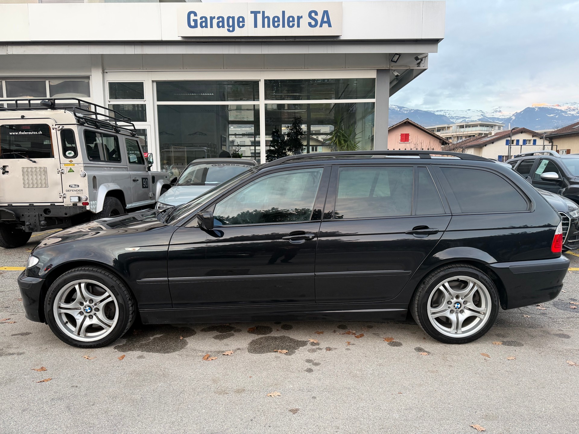 BMW 330xi Touring-image-2