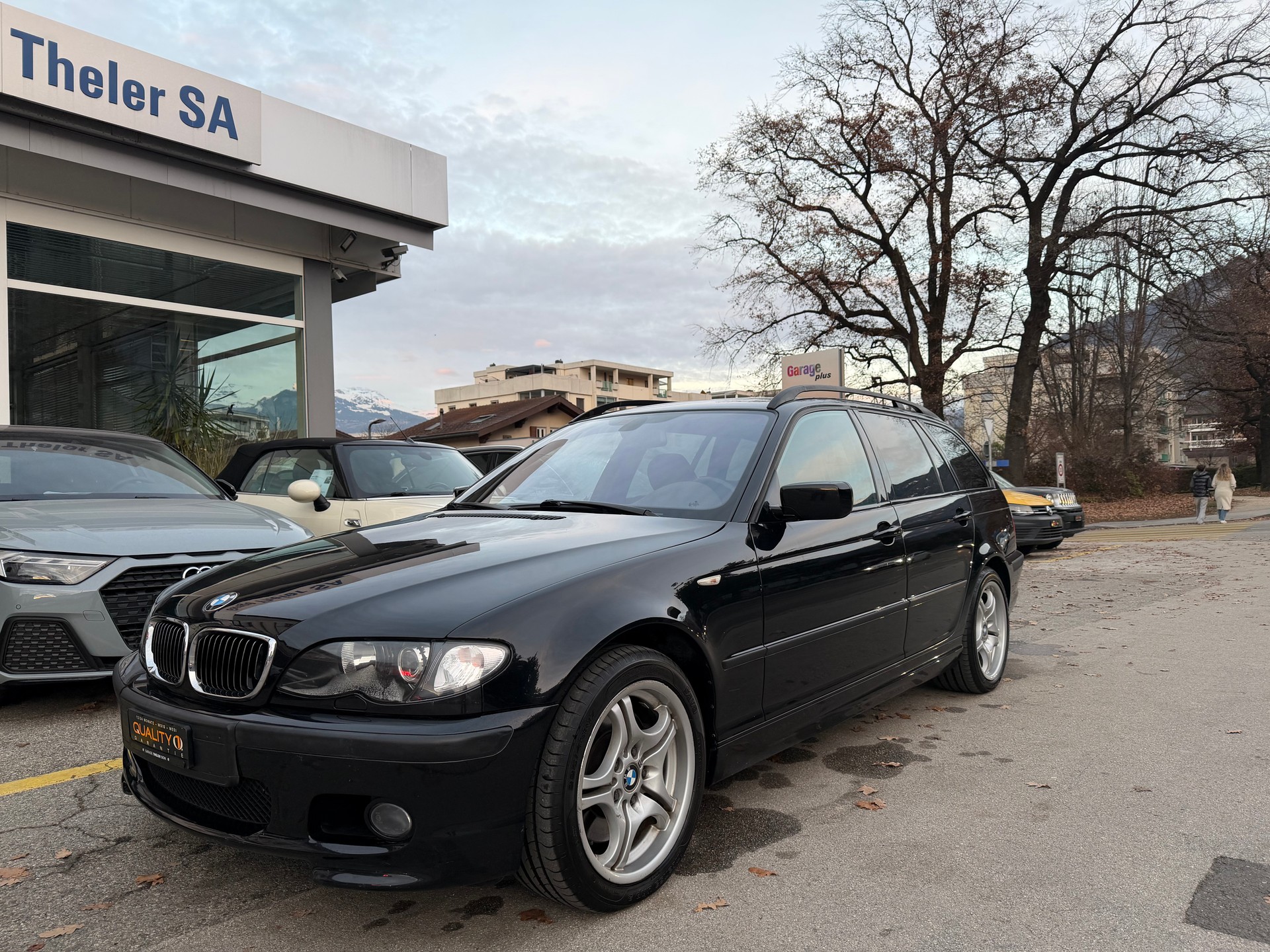 BMW 330xi Touring-image-0