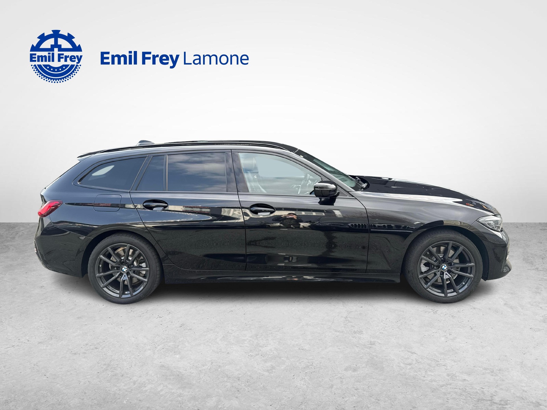 BMW 320e xDrive SAG Touring-image-7