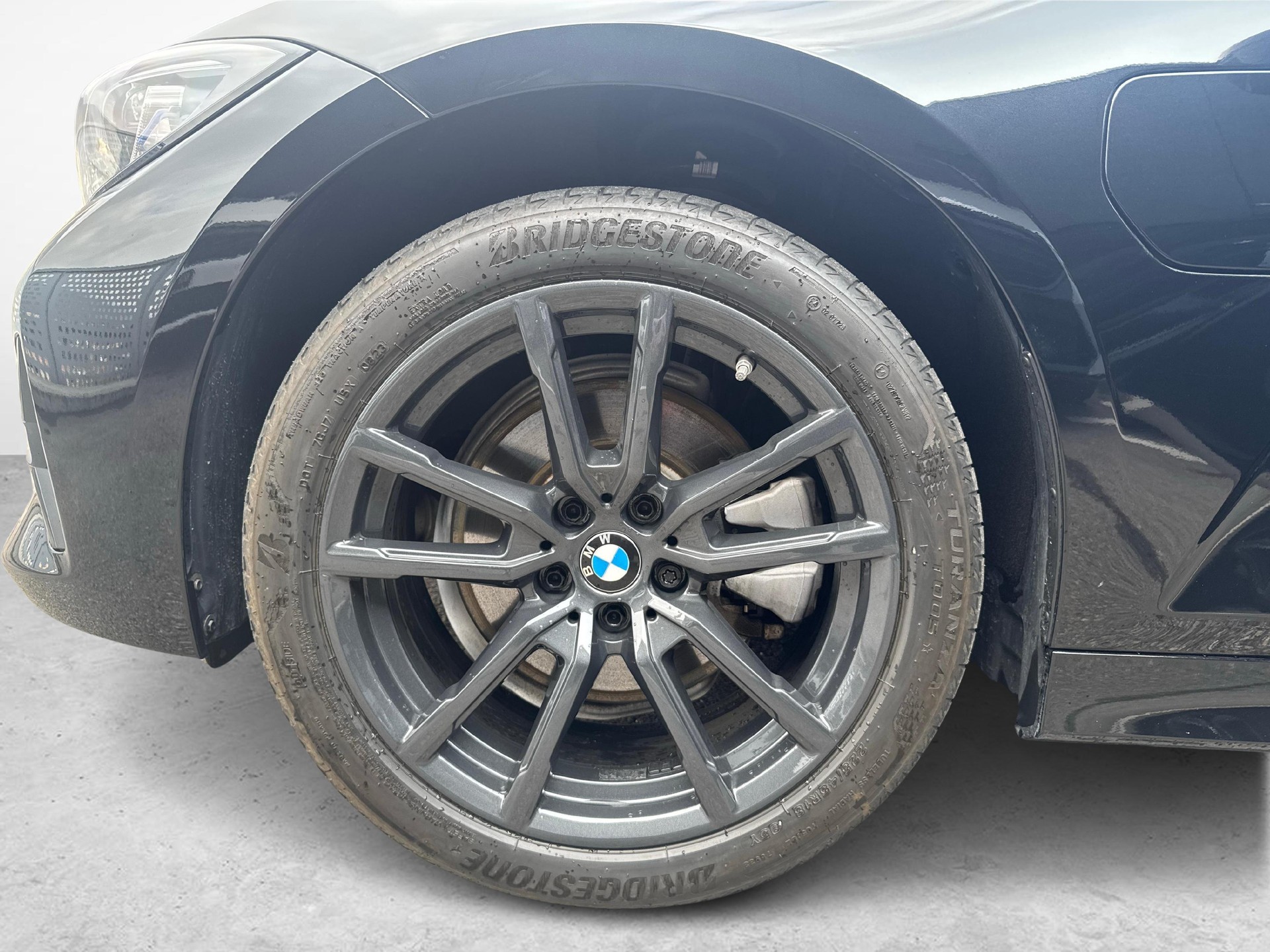 BMW 320e xDrive SAG Touring-image-10