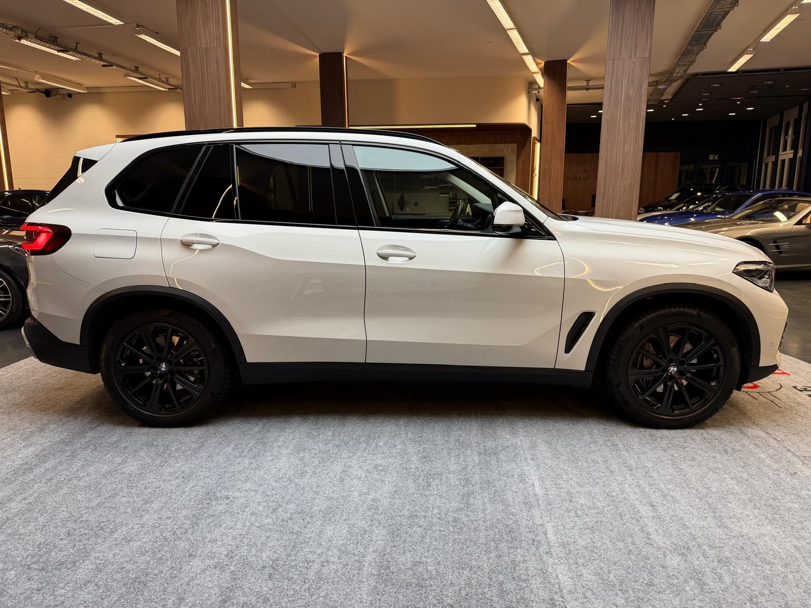 BMW X5 40i xDrive-image-8