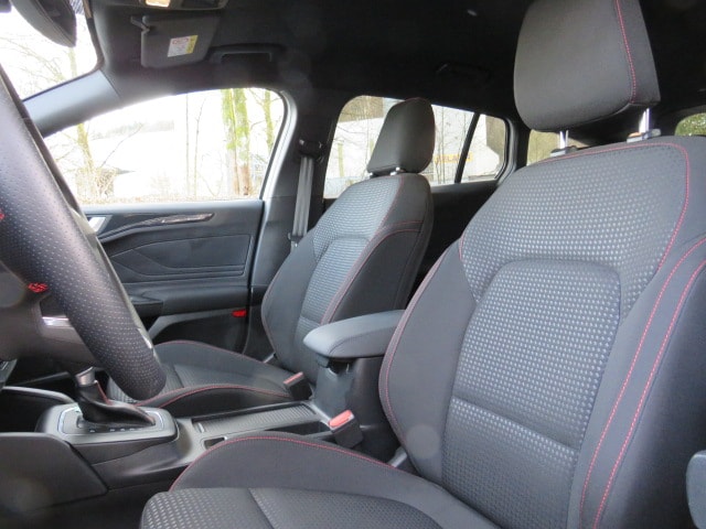FORD Focus 1.0 MHEV ST-Line Automat 155PS-image-6
