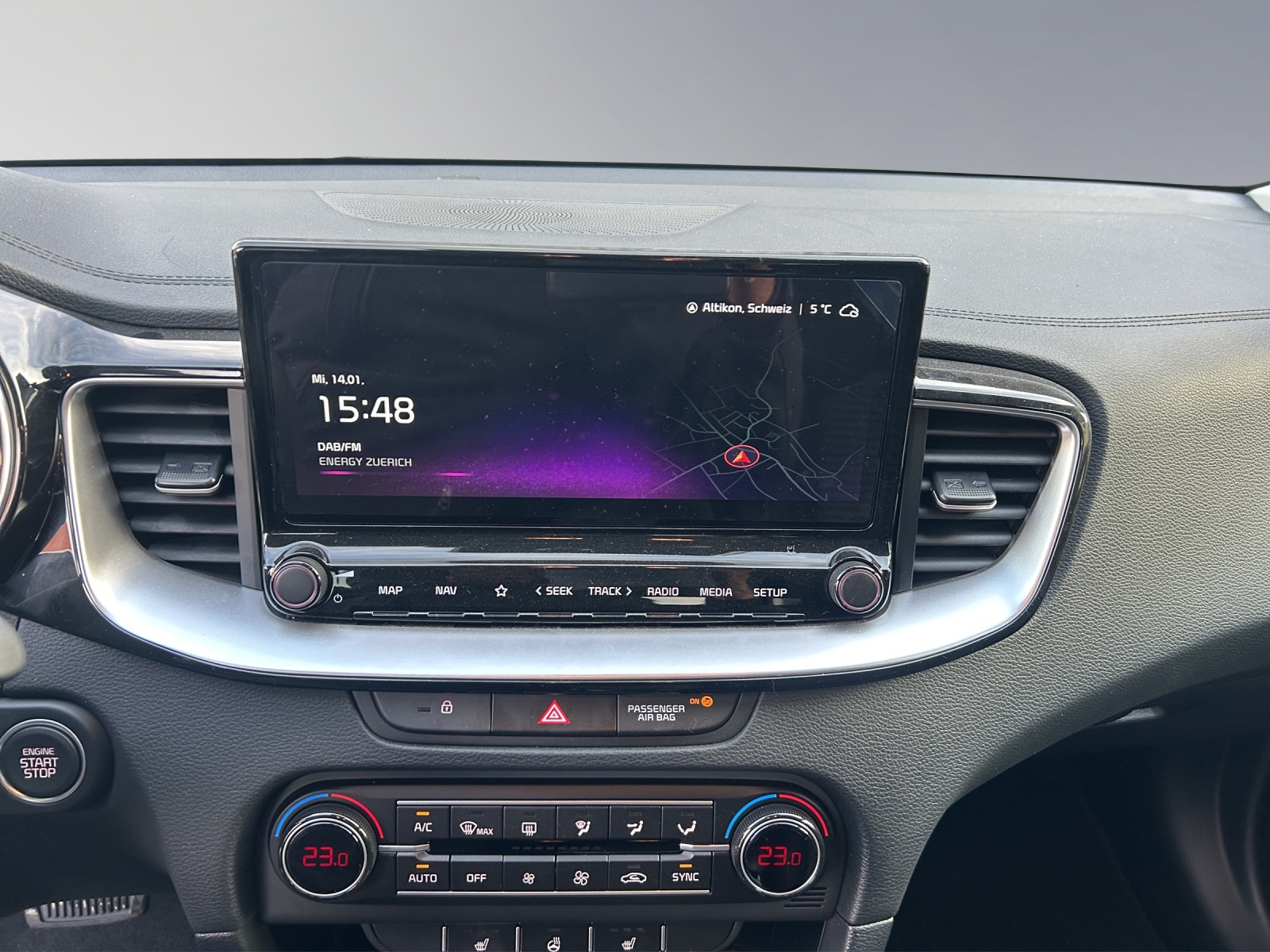 KIA Ceed SW 1.5 T-GDi Power-image-13