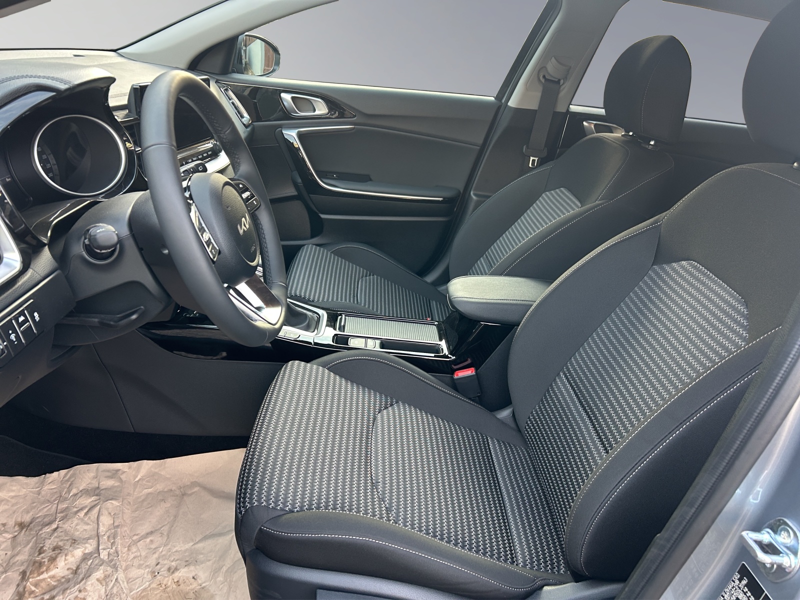 KIA Ceed SW 1.5 T-GDi Power-image-8
