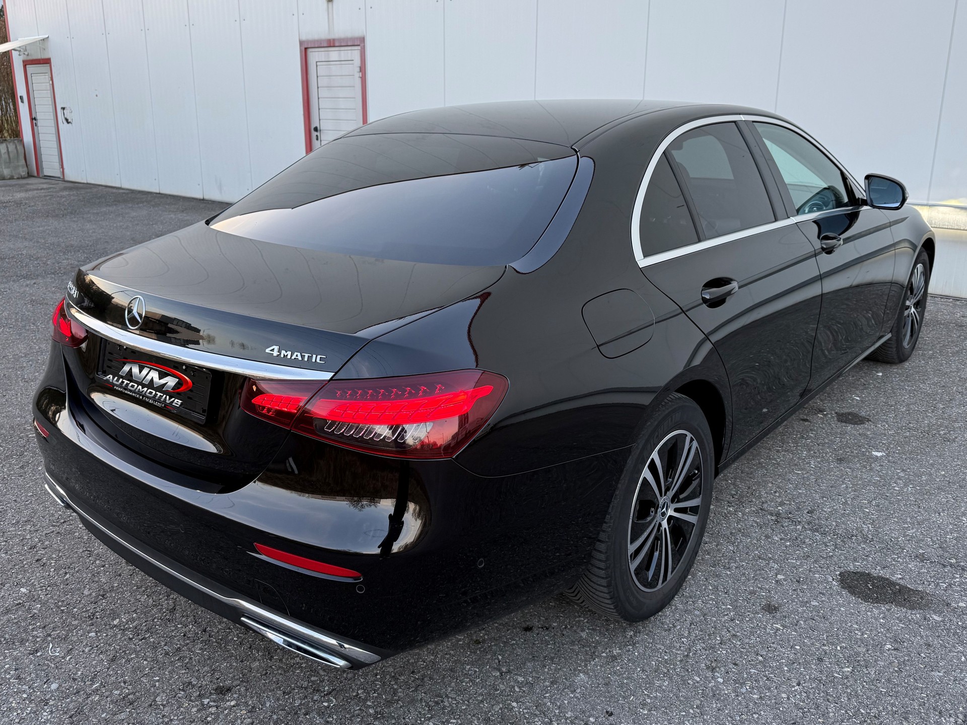 MERCEDES-BENZ 4 Matic E 220 d 9G-Tronic ***Gratis Service***-image-6