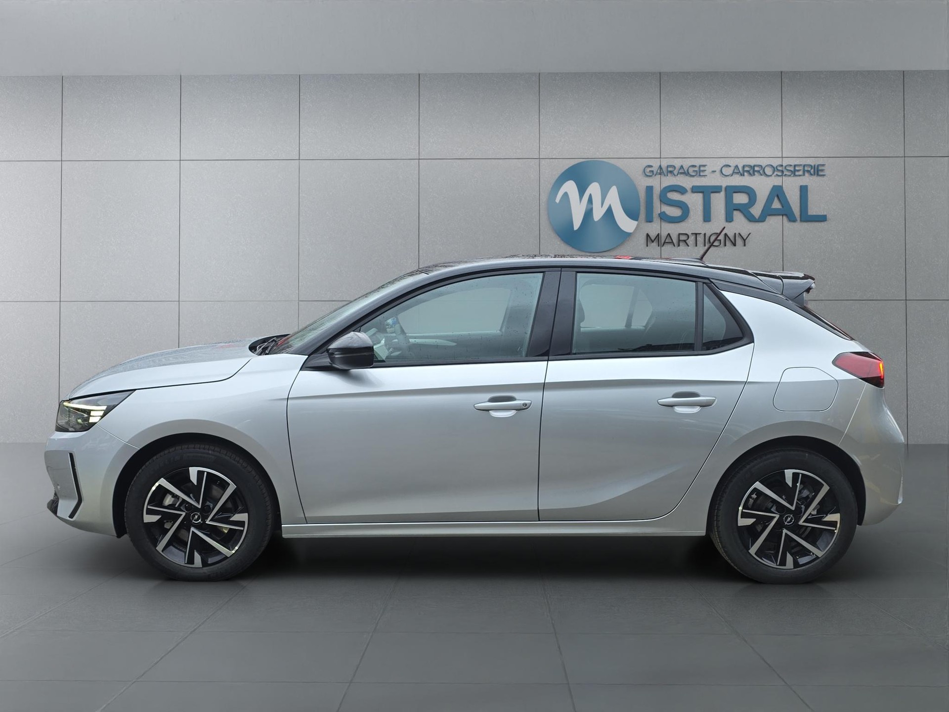 OPEL Corsa 1.2 T Hybrid Limited Edition-image-1