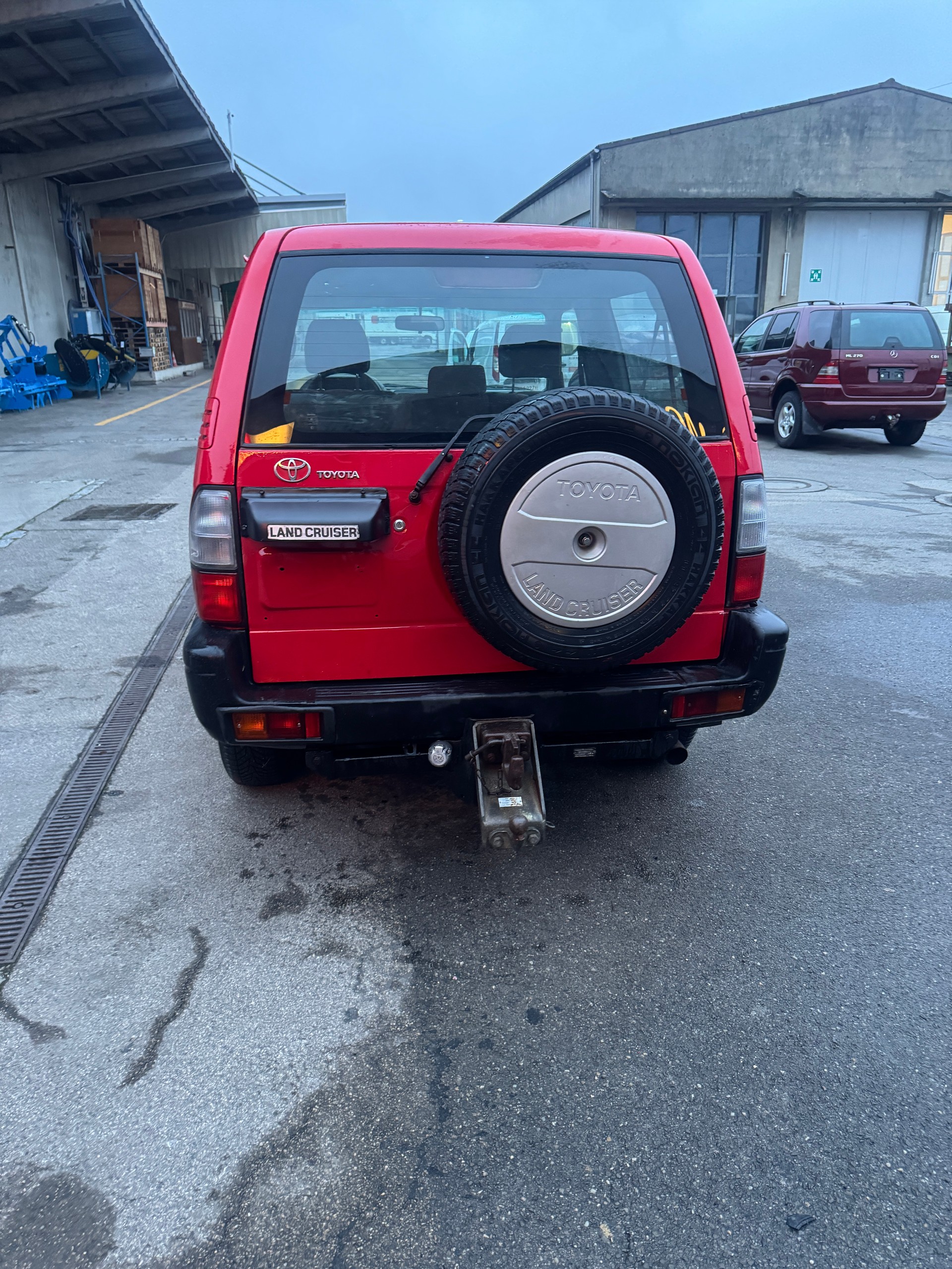 TOYOTA Land Cruiser 300 3.0 TD Saloon-image-5