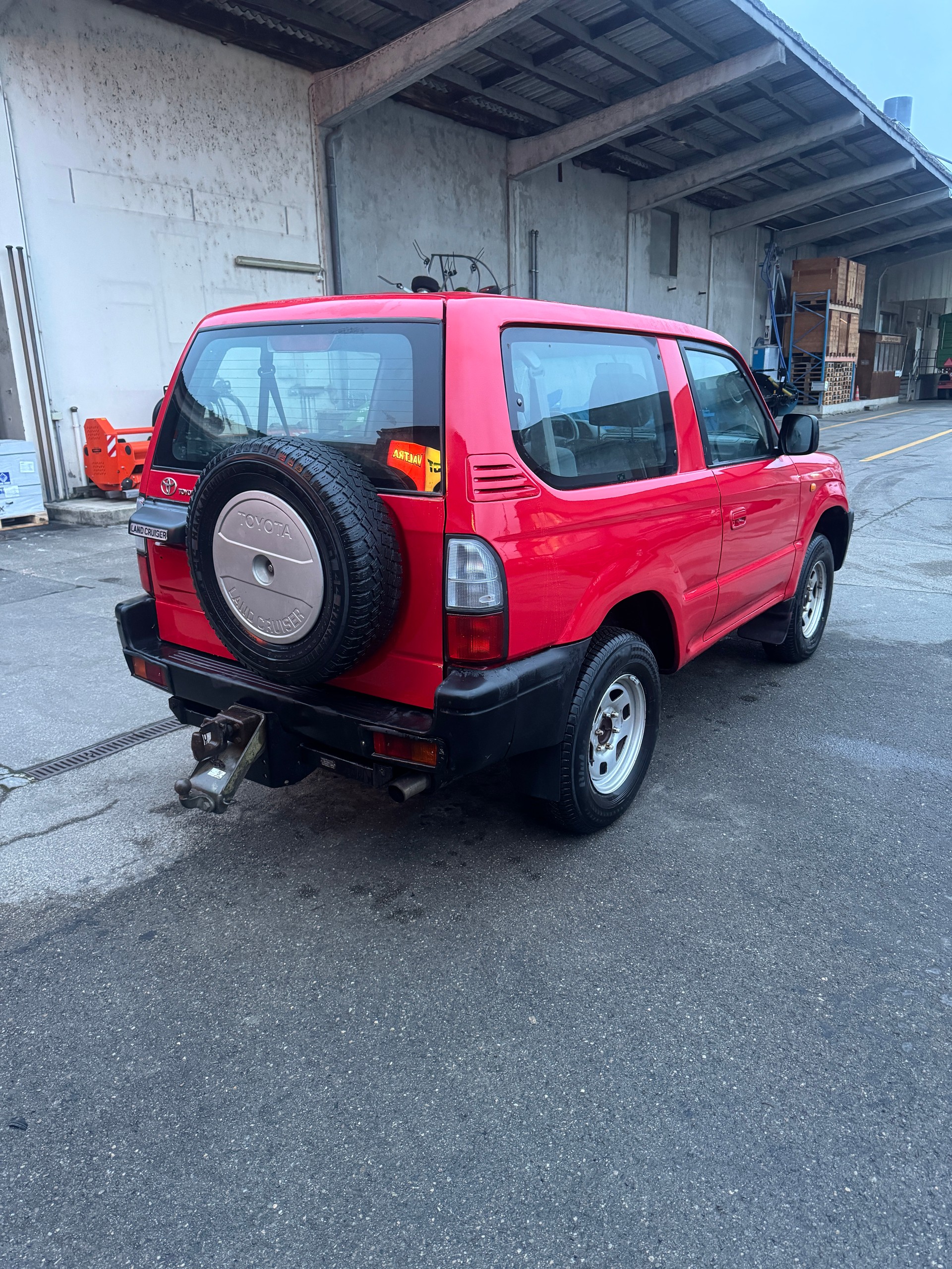 TOYOTA Land Cruiser 300 3.0 TD Saloon-image-6