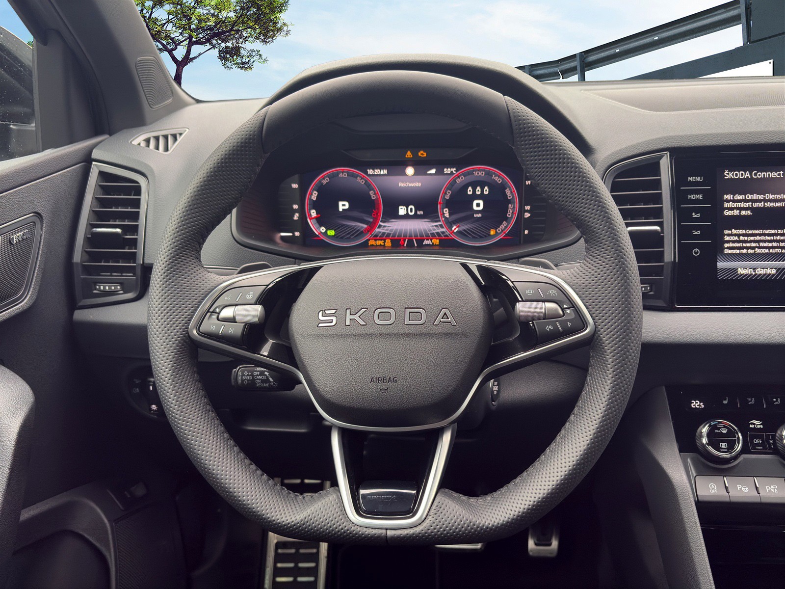 SKODA Karoq 2.0 TSI SportLine 4x4 DSG-image-10