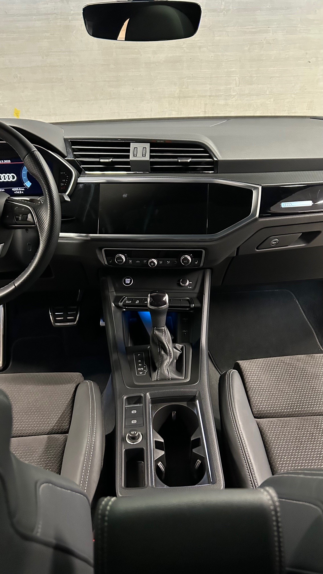 AUDI Q3 Sportback 45 TFSI e S line S-tronic-image-10