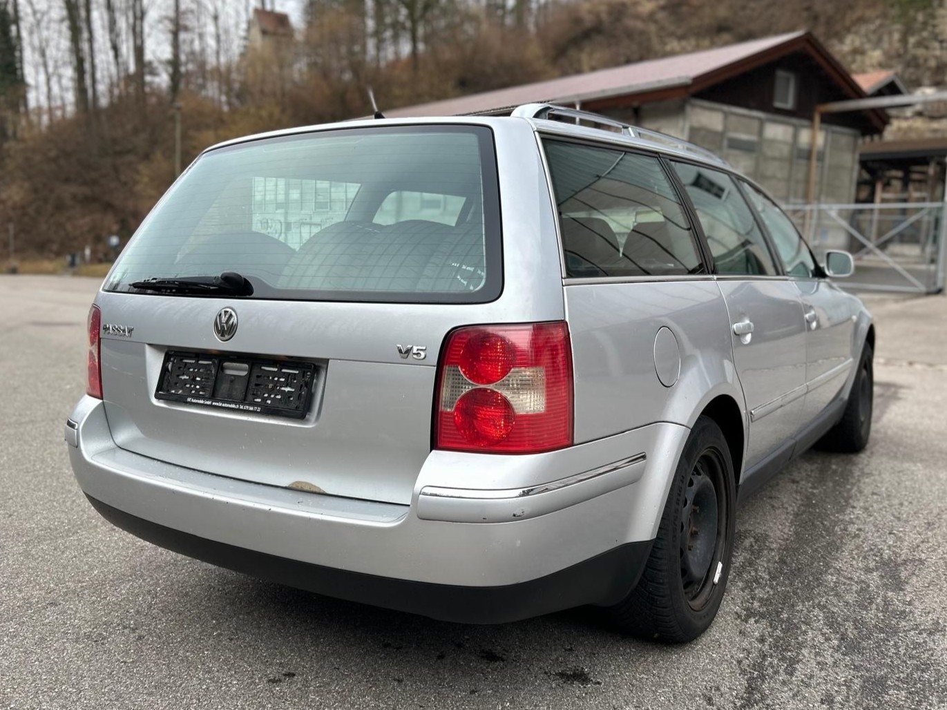 VW Passat Variant 2.3 V5 Comfortline-image-4