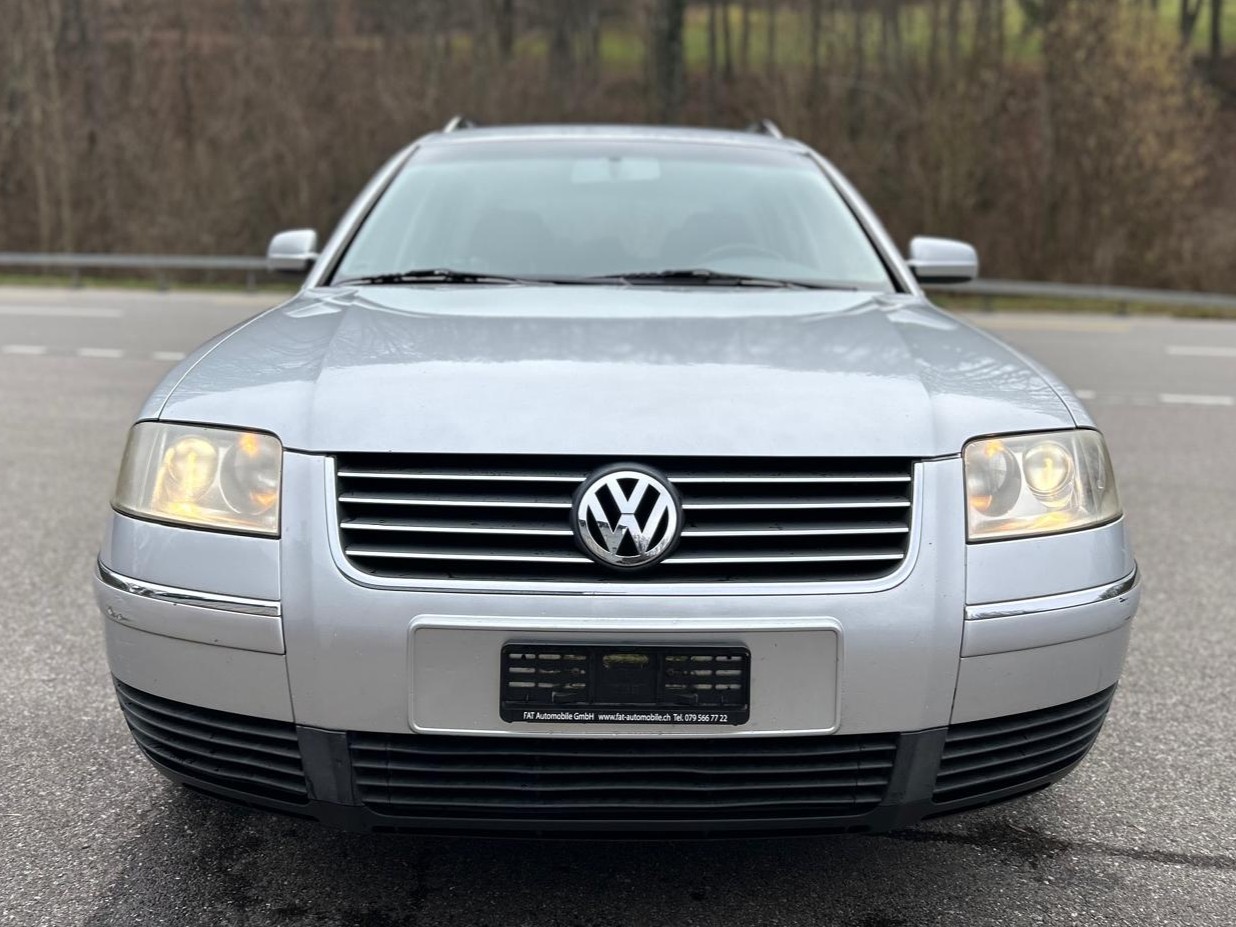 VW Passat Variant 2.3 V5 Comfortline-image-7