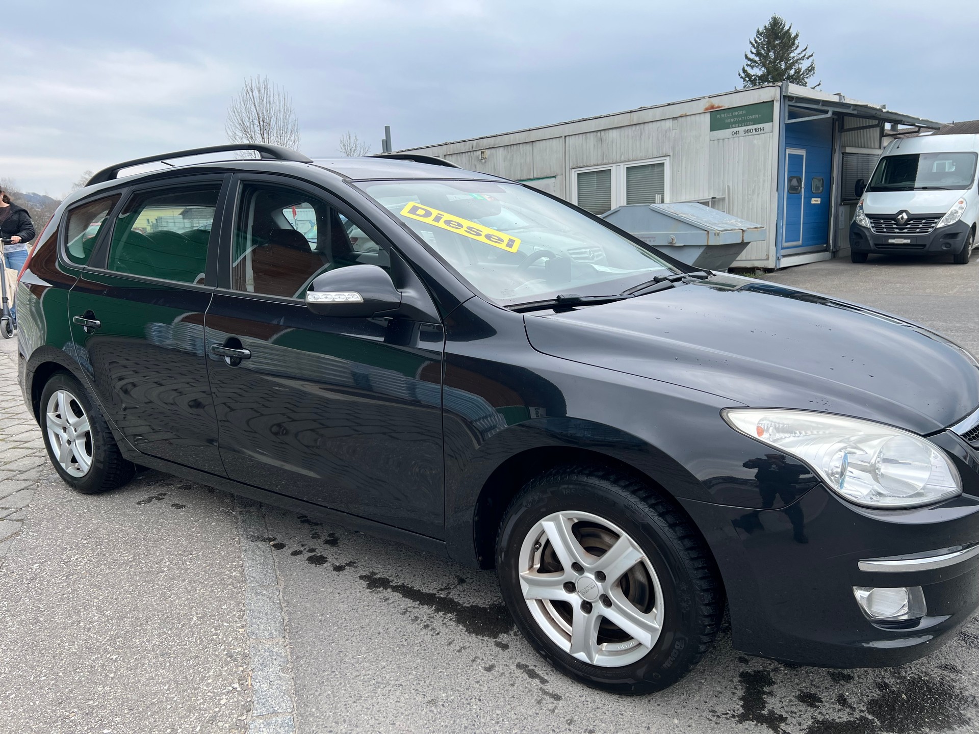 HYUNDAI i30 Wagon 2.0 CRDi Premium-image-2