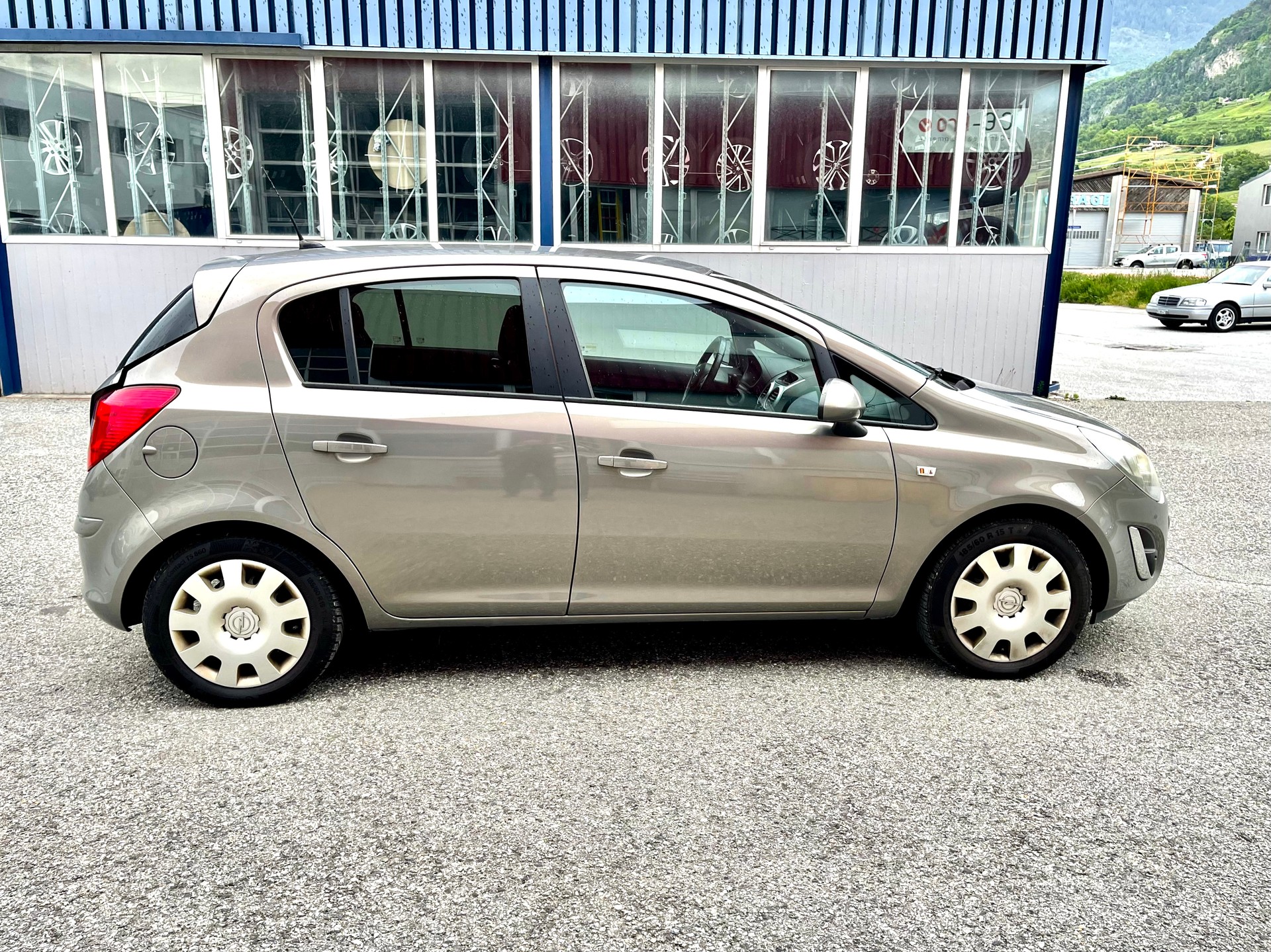 OPEL Corsa 1.4 TP Sport-image-5