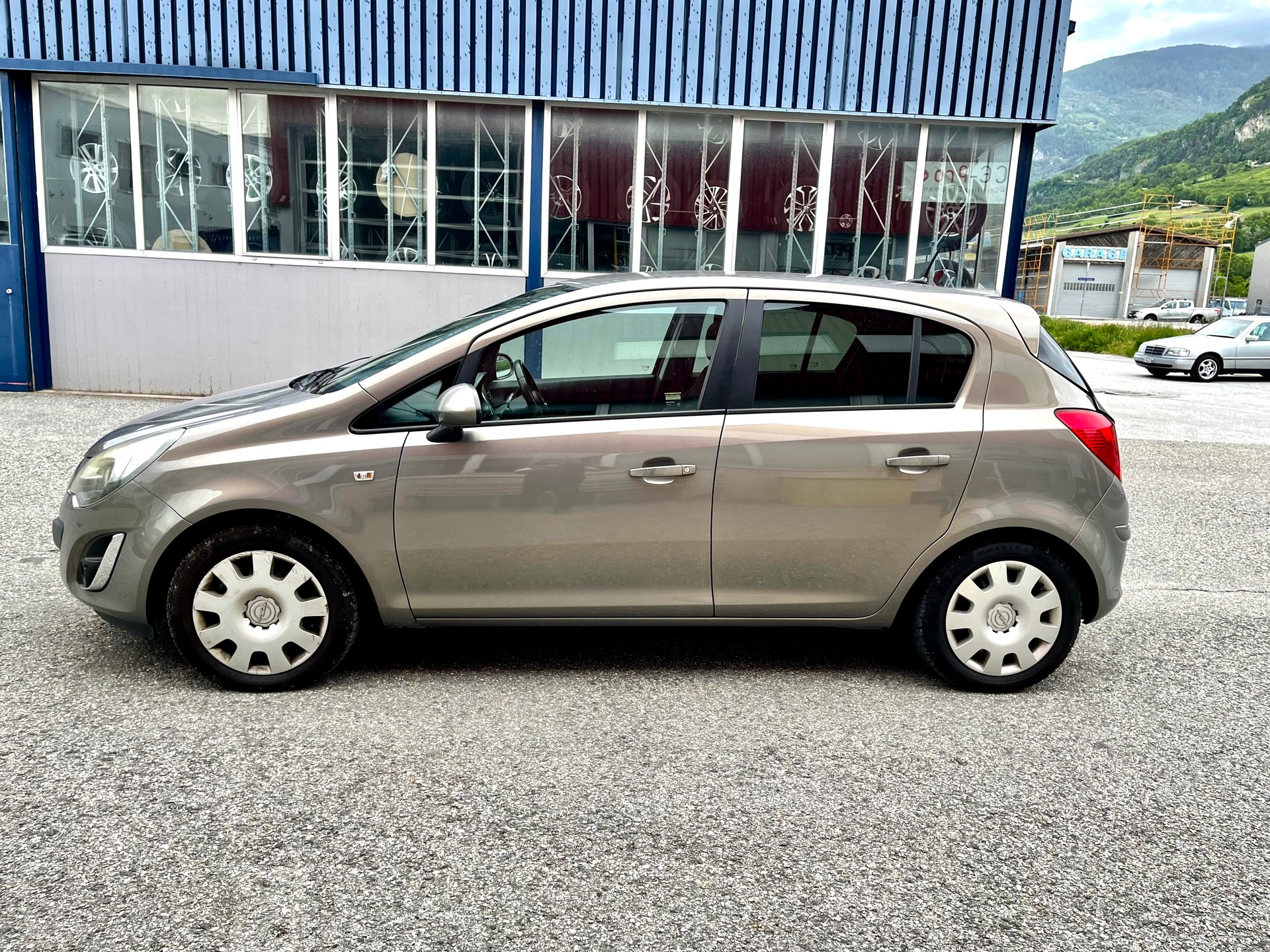 OPEL Corsa 1.4 TP Sport-image-11