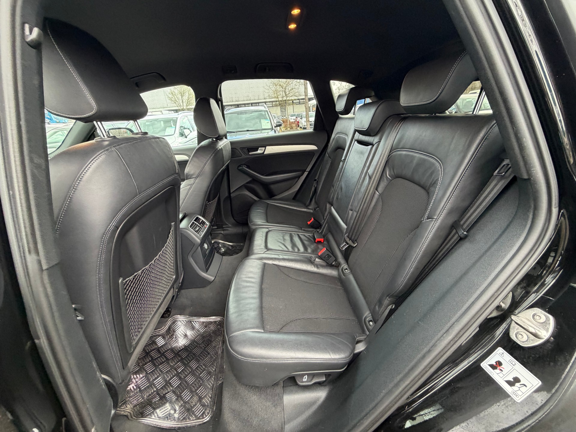 AUDI Q5 2.0 TFSI quattro tiptronic-image-10