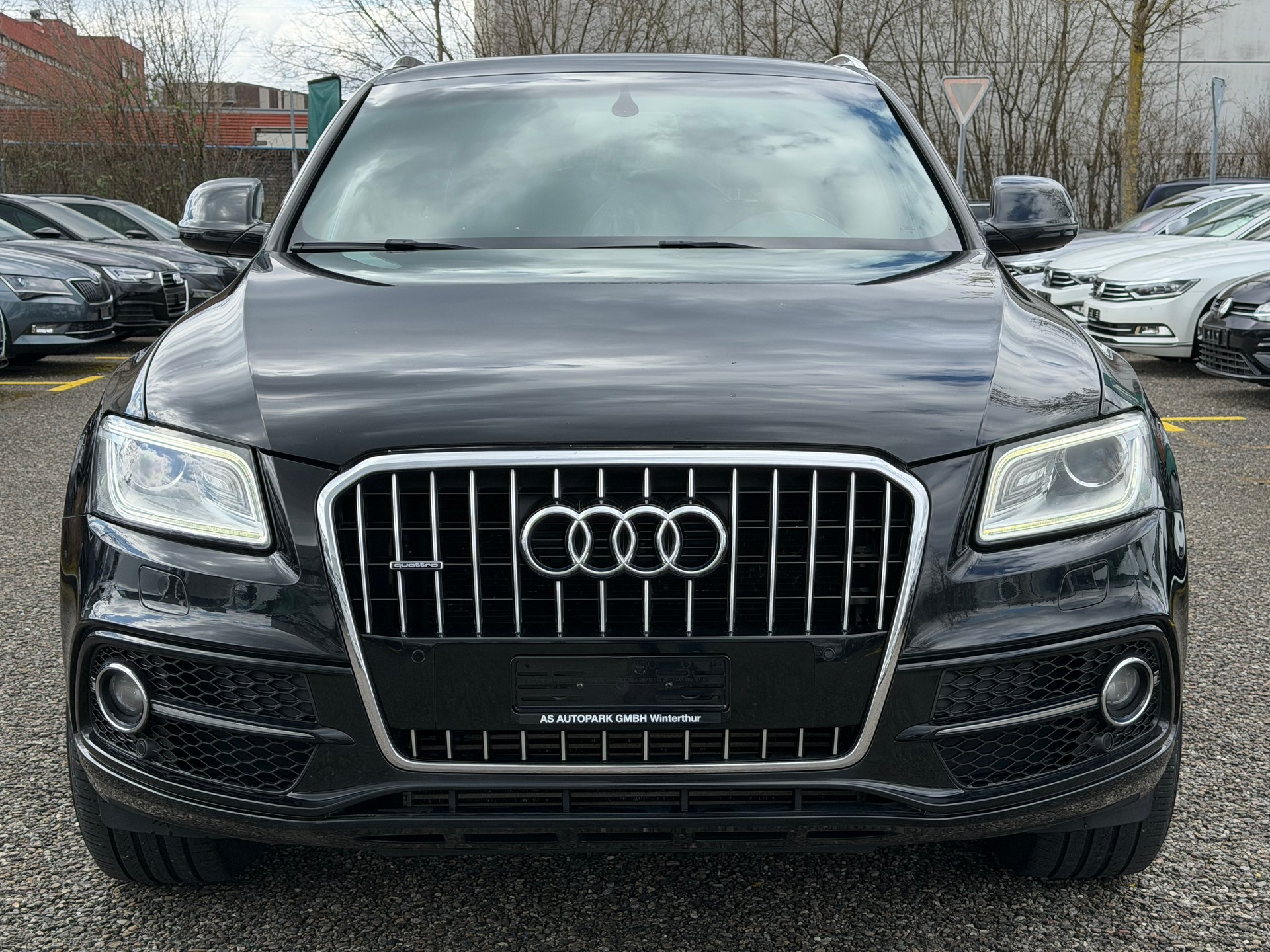AUDI Q5 2.0 TFSI quattro tiptronic-image-1