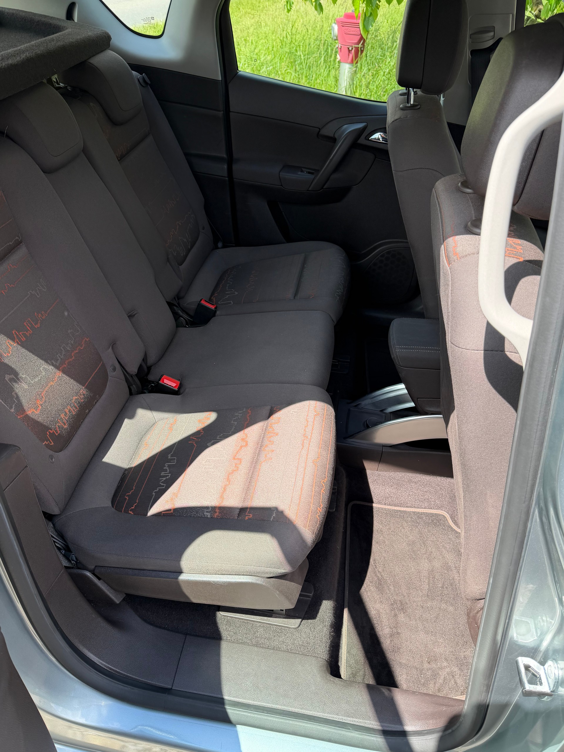 OPEL Meriva 1.7 CDTi Cosmo Automatic-image-9
