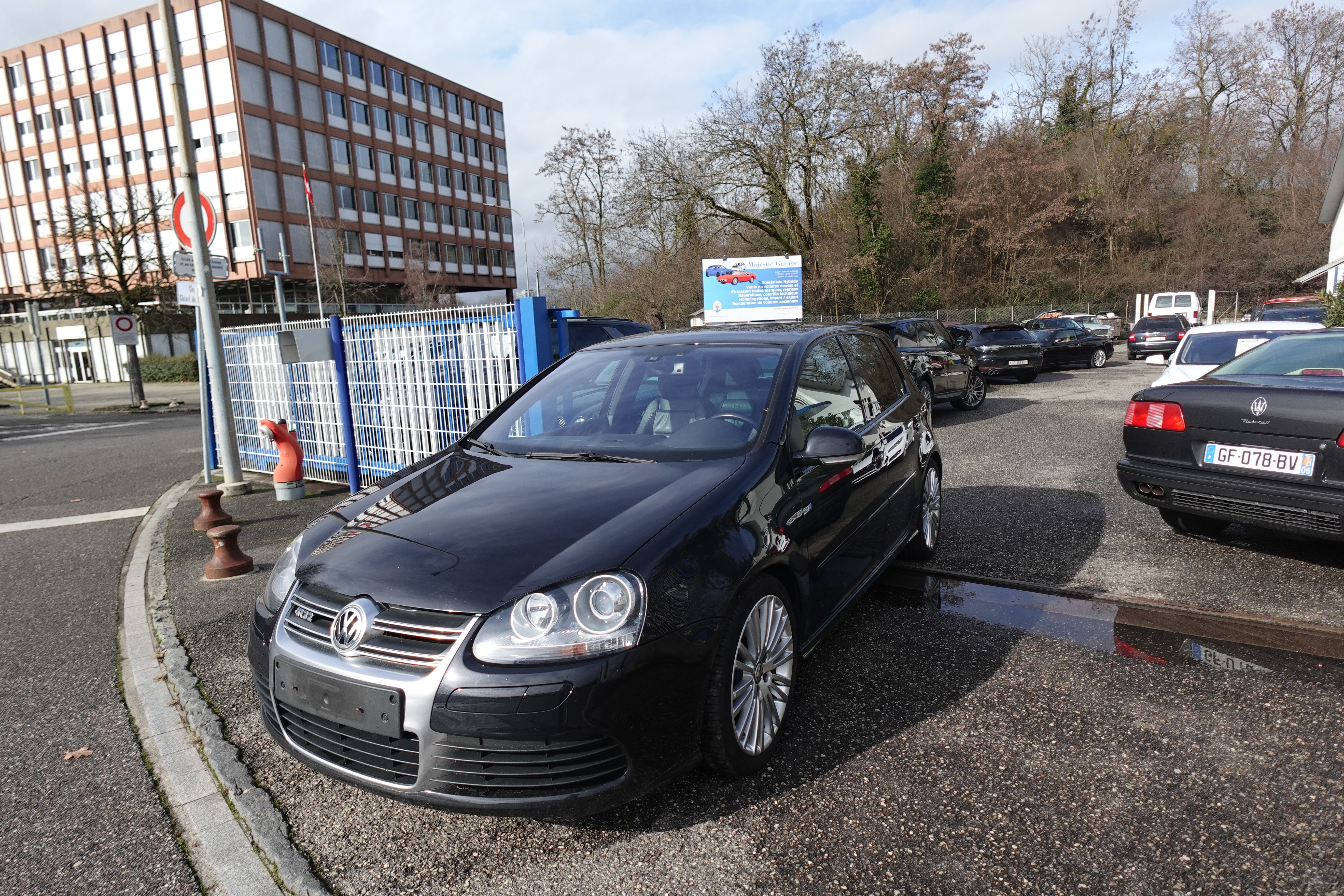 Car photo