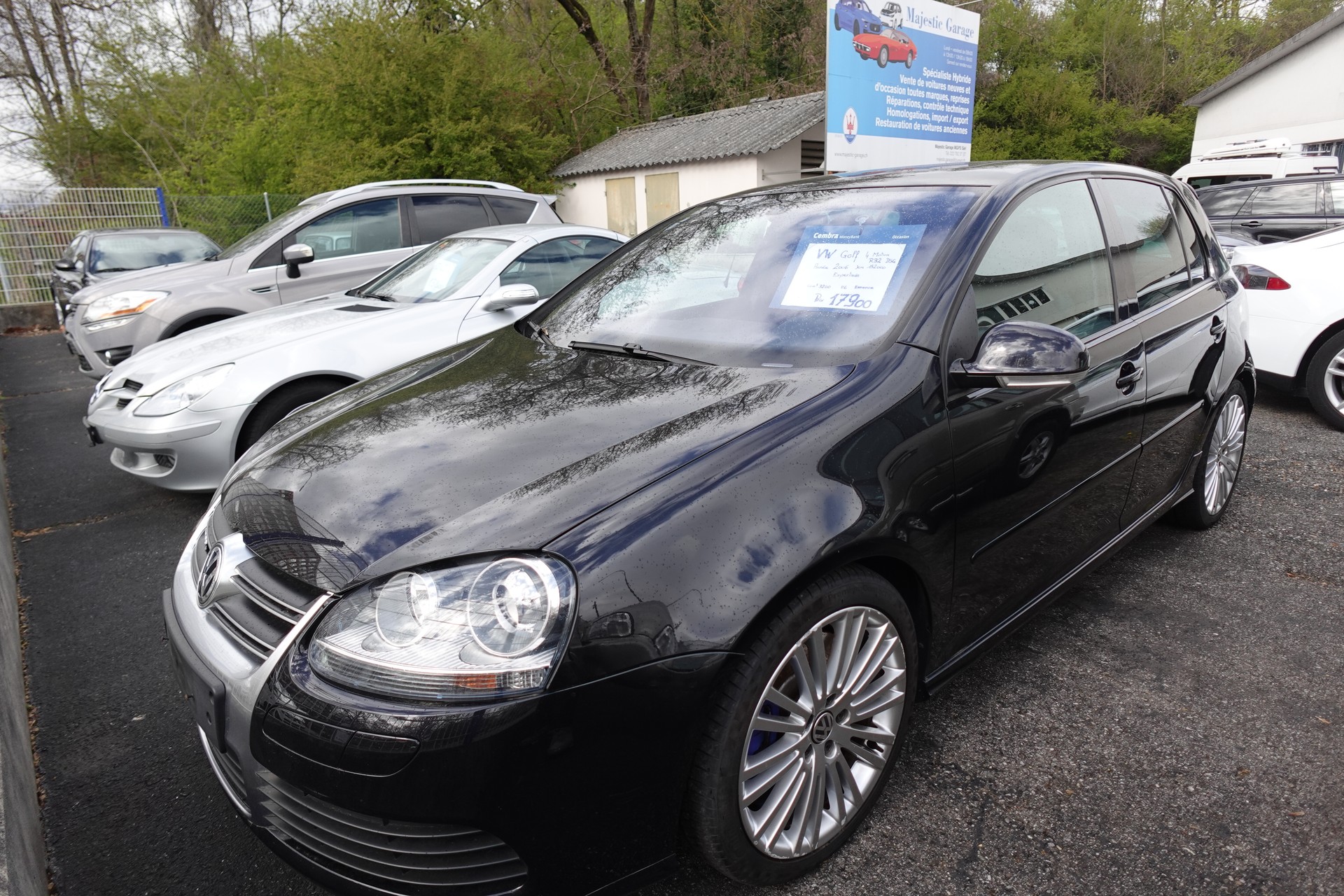 VW Golf R32 4Motion-image-12