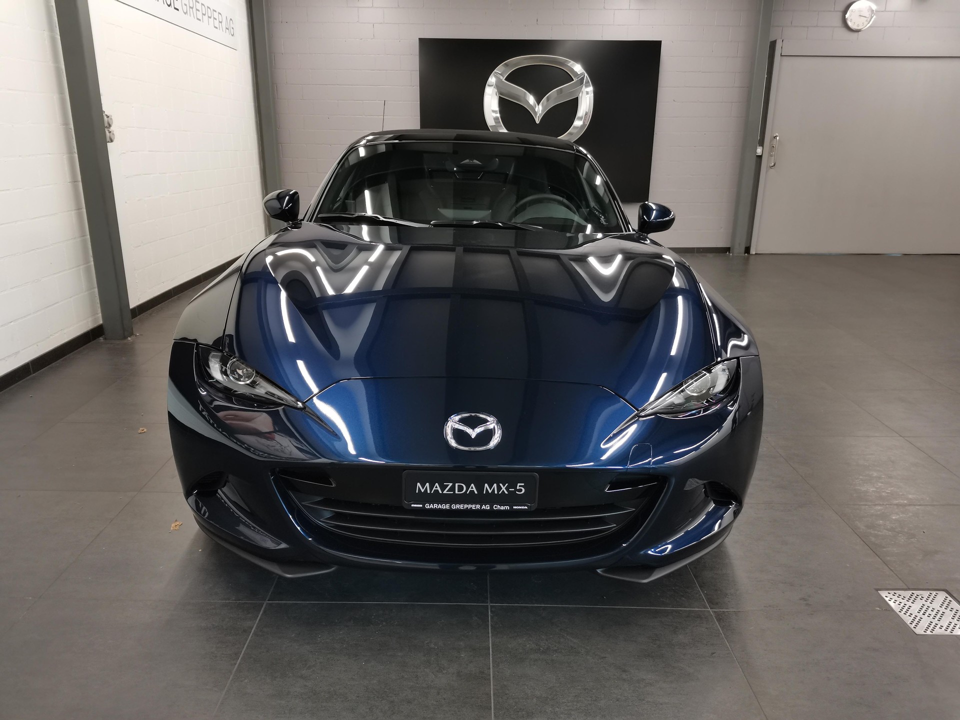 MAZDA MX-5 1.5 Exclusive-Line-image-1
