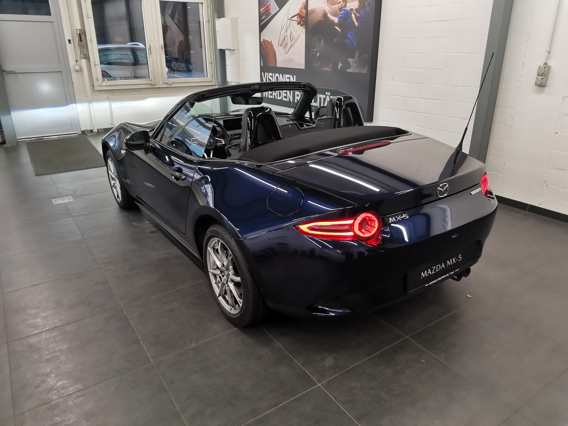 MAZDA MX-5 1.5 Exclusive-Line-image-9