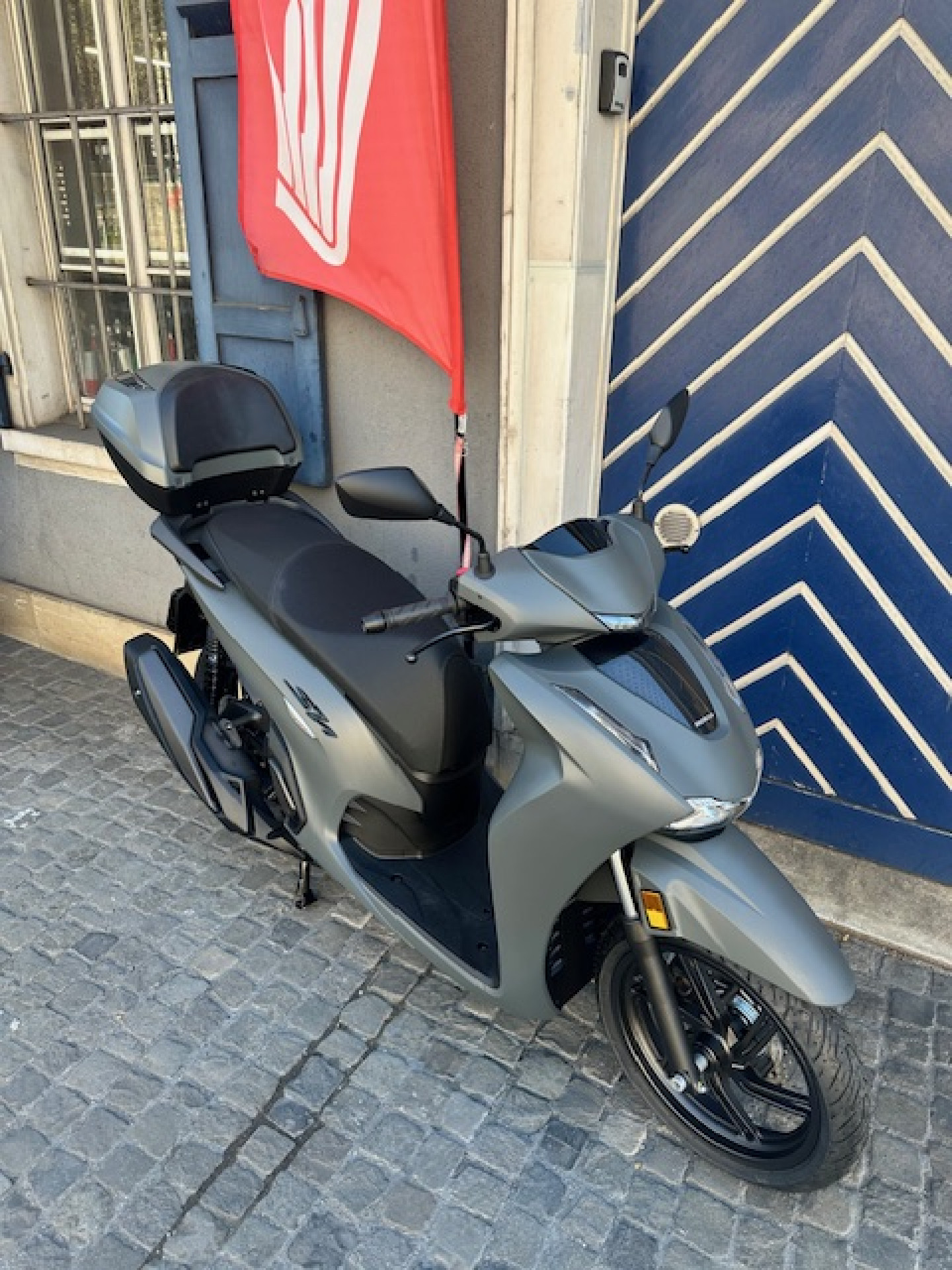 HONDA SH 350 Smart Top Box Aktion -400.--image-4