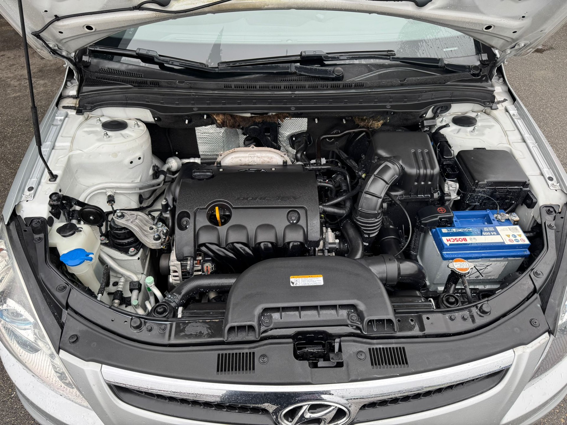 HYUNDAI i30 1.6 Style-image-6