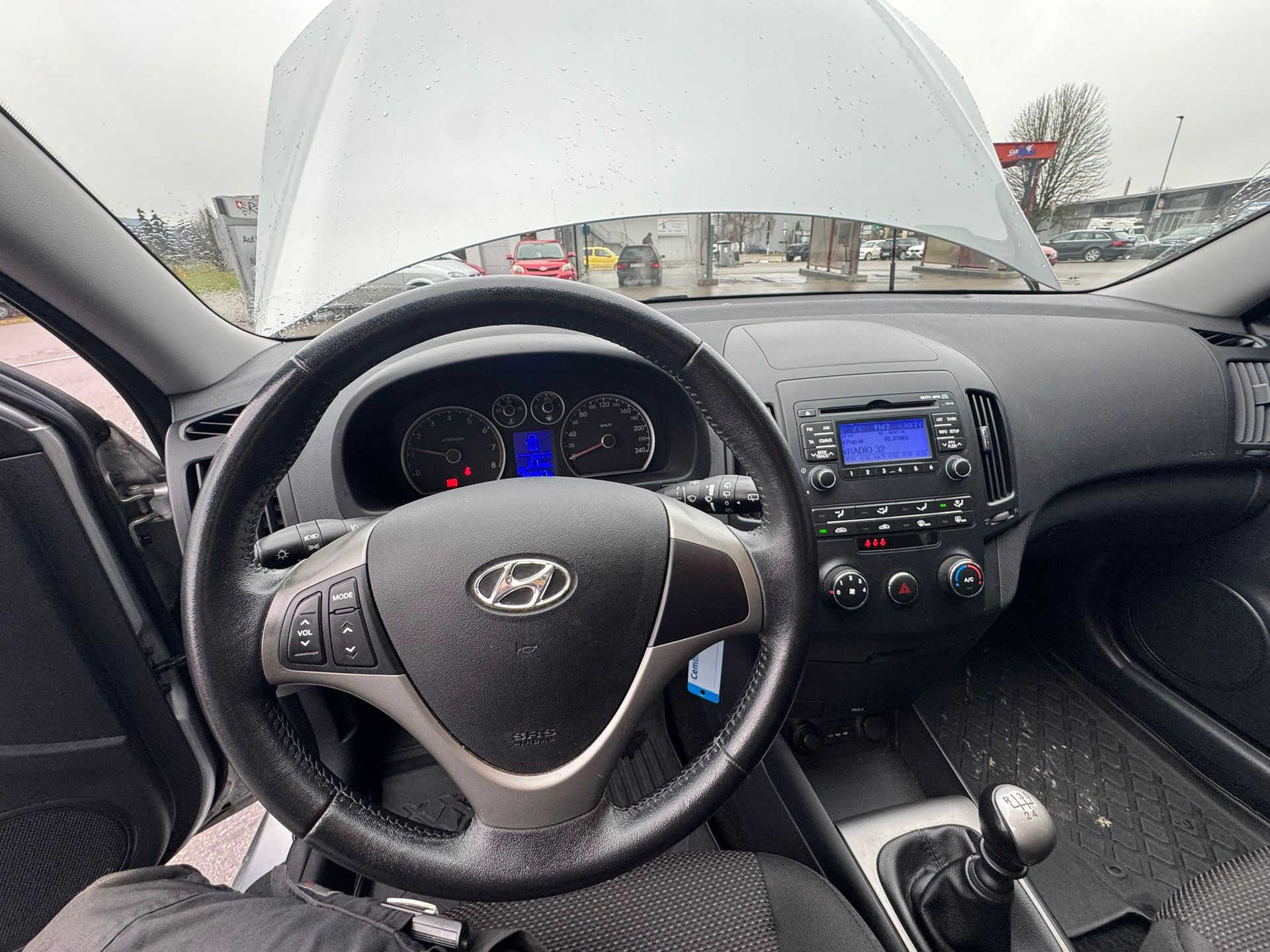 HYUNDAI i30 1.6 Style-image-7