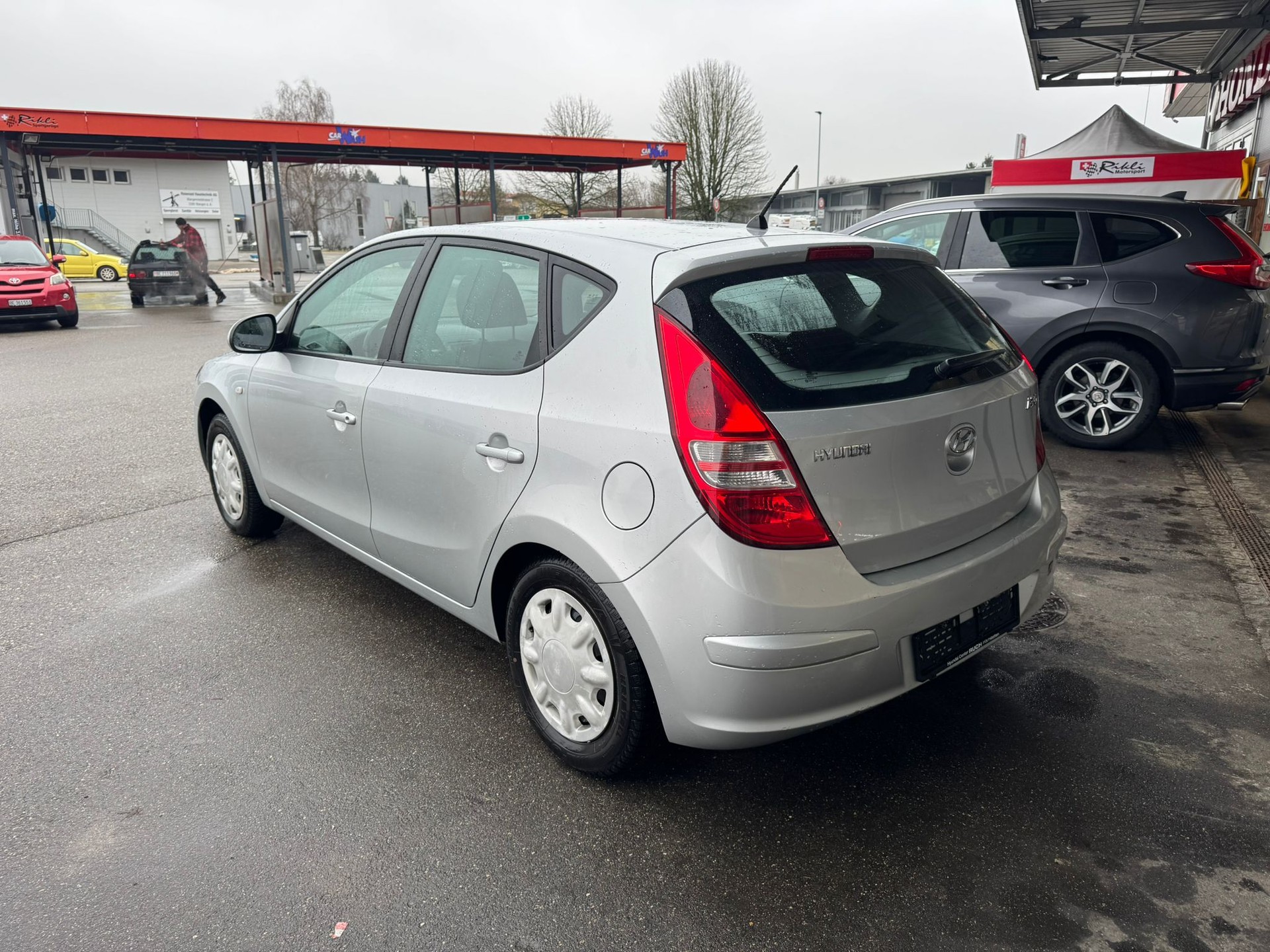 HYUNDAI i30 1.6 Style-image-4
