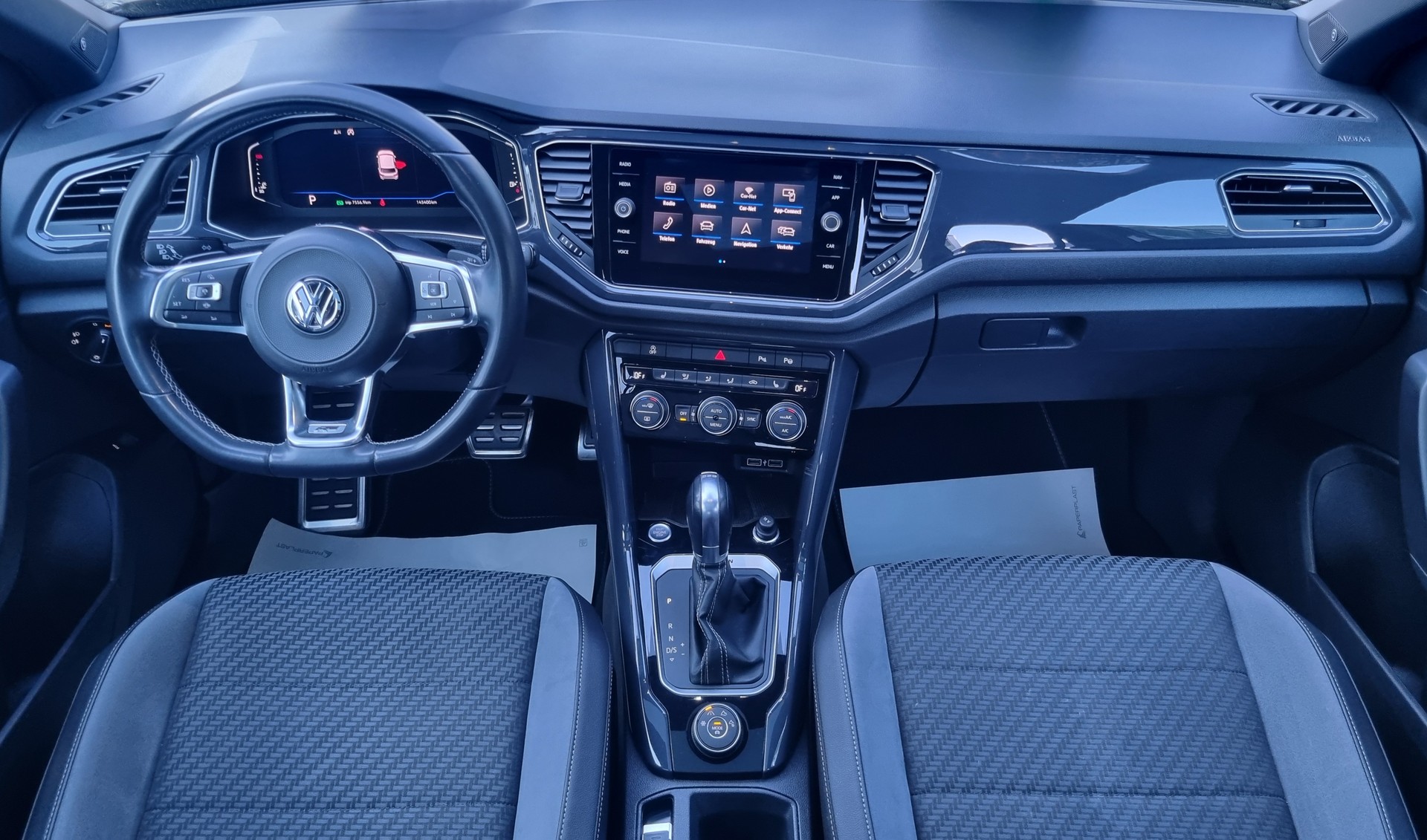 VW T-Roc 2.0 TDI R - Line DSG 4Motion-image-7