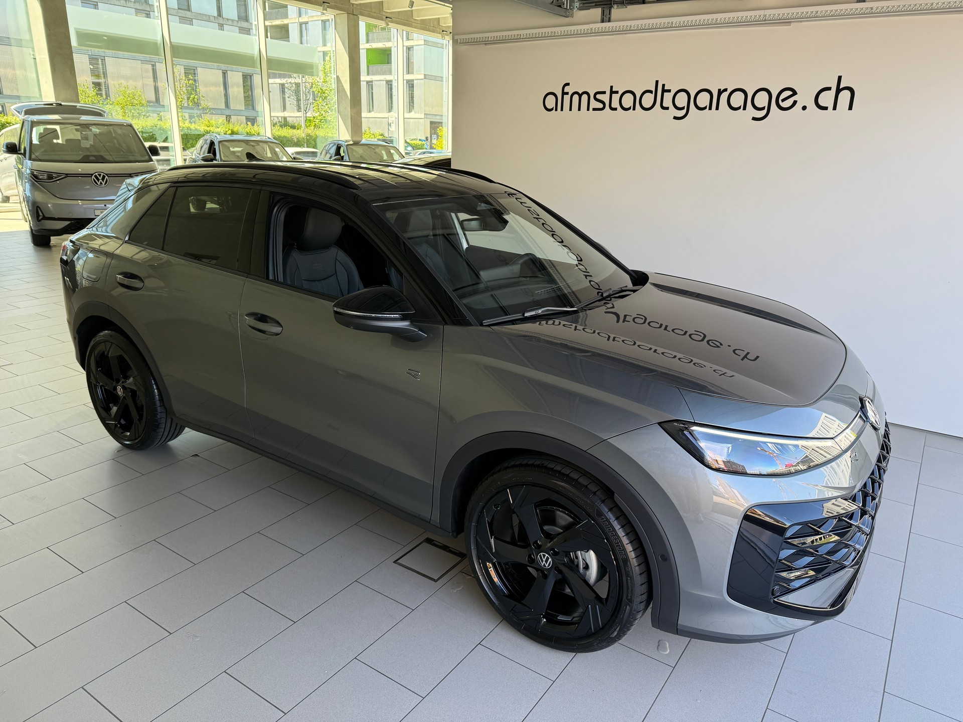 VW T-Roc 1.5 eTSI mHEV R-Line DSG-image-17