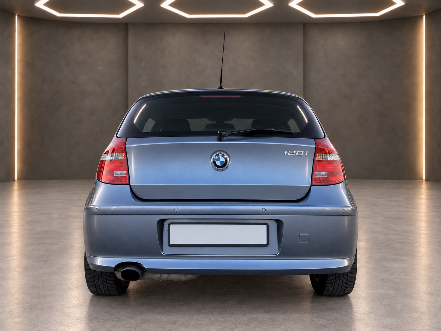 BMW 120i Steptronic-image-5