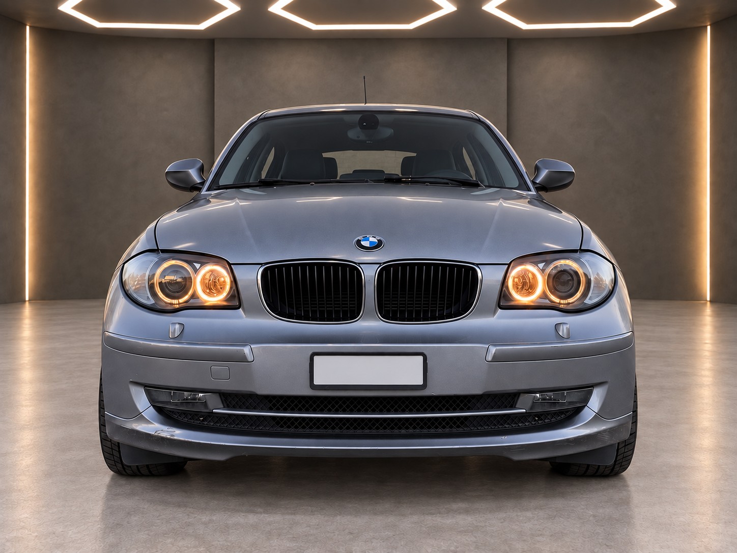 BMW 120i Steptronic-image-1