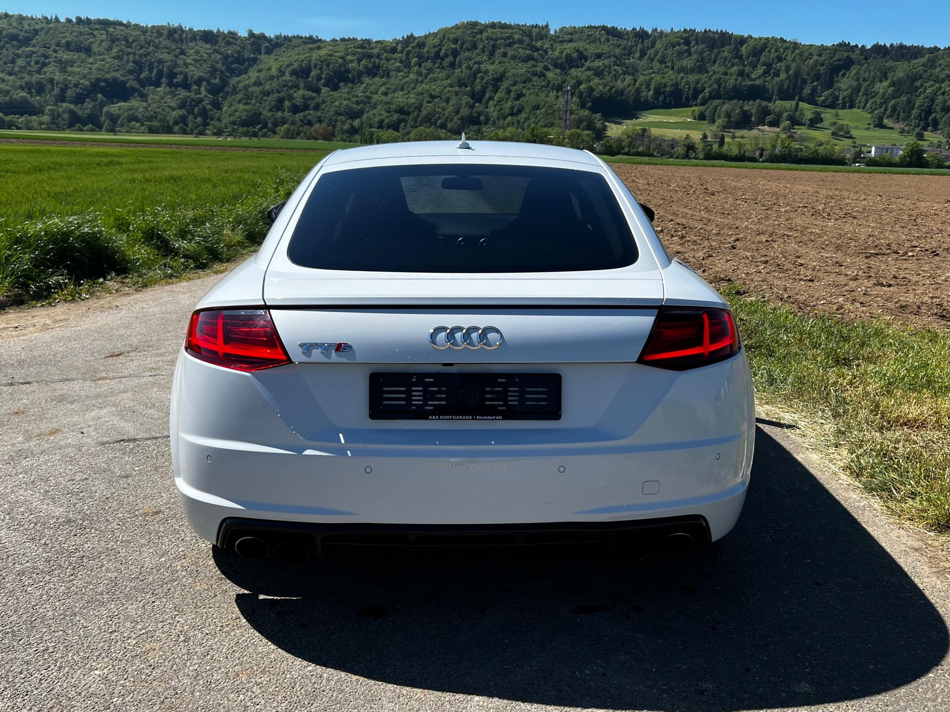 AUDI TTS Coupé 2.0 TFSI quattro S-tronic-image-3