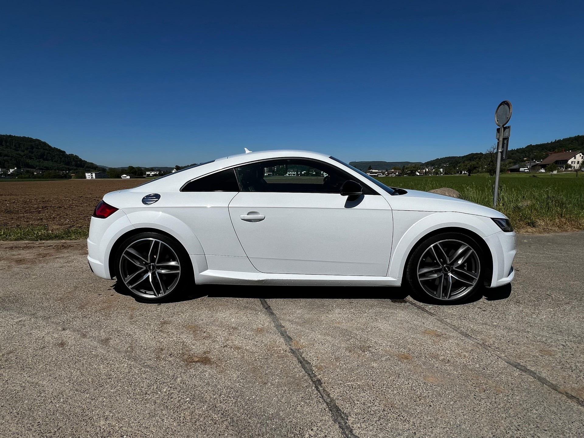 AUDI TTS Coupé 2.0 TFSI quattro S-tronic-image-5