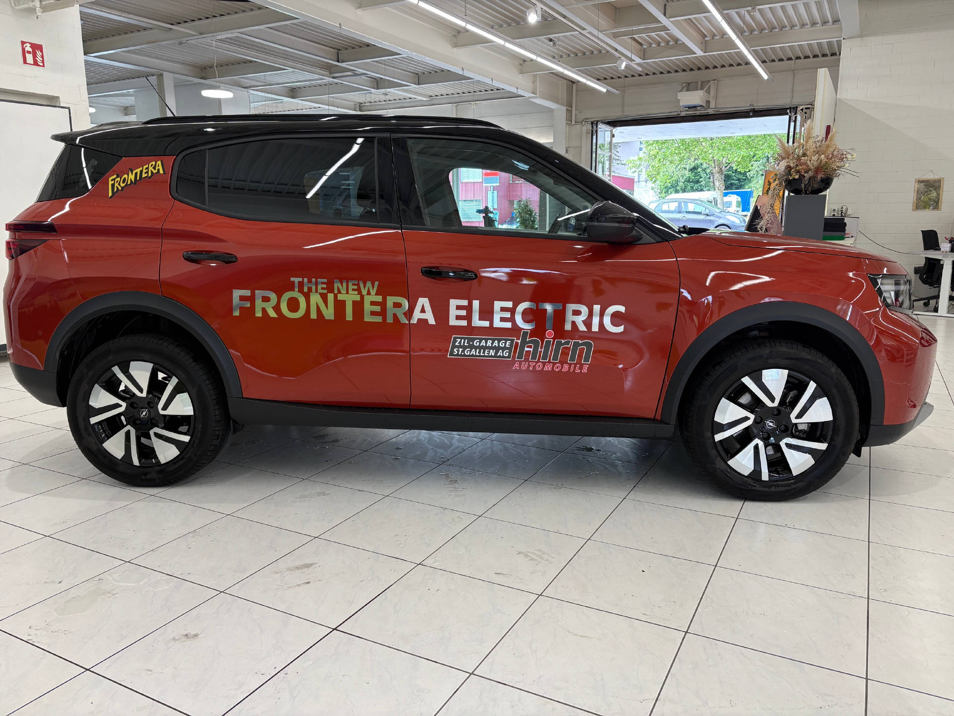 OPEL Frontera-e GS-image-3